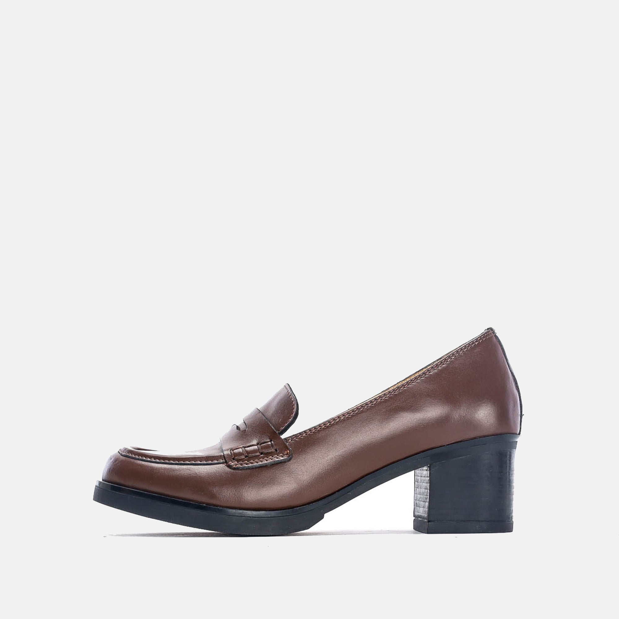 ''040 chaussure en cuir Marron