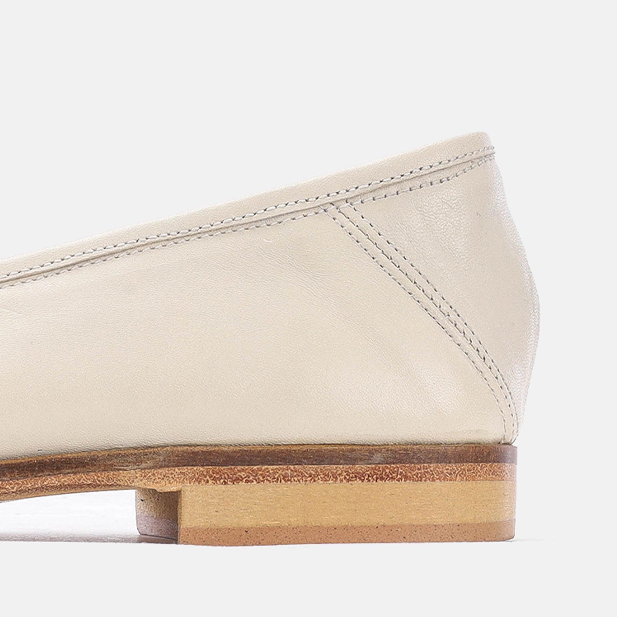 ''1125 Chaussure en cuir Beige