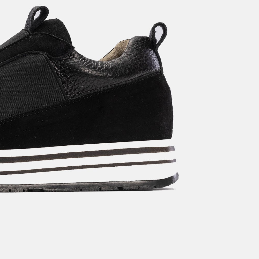 Volzak 150 Basket en daim Noir