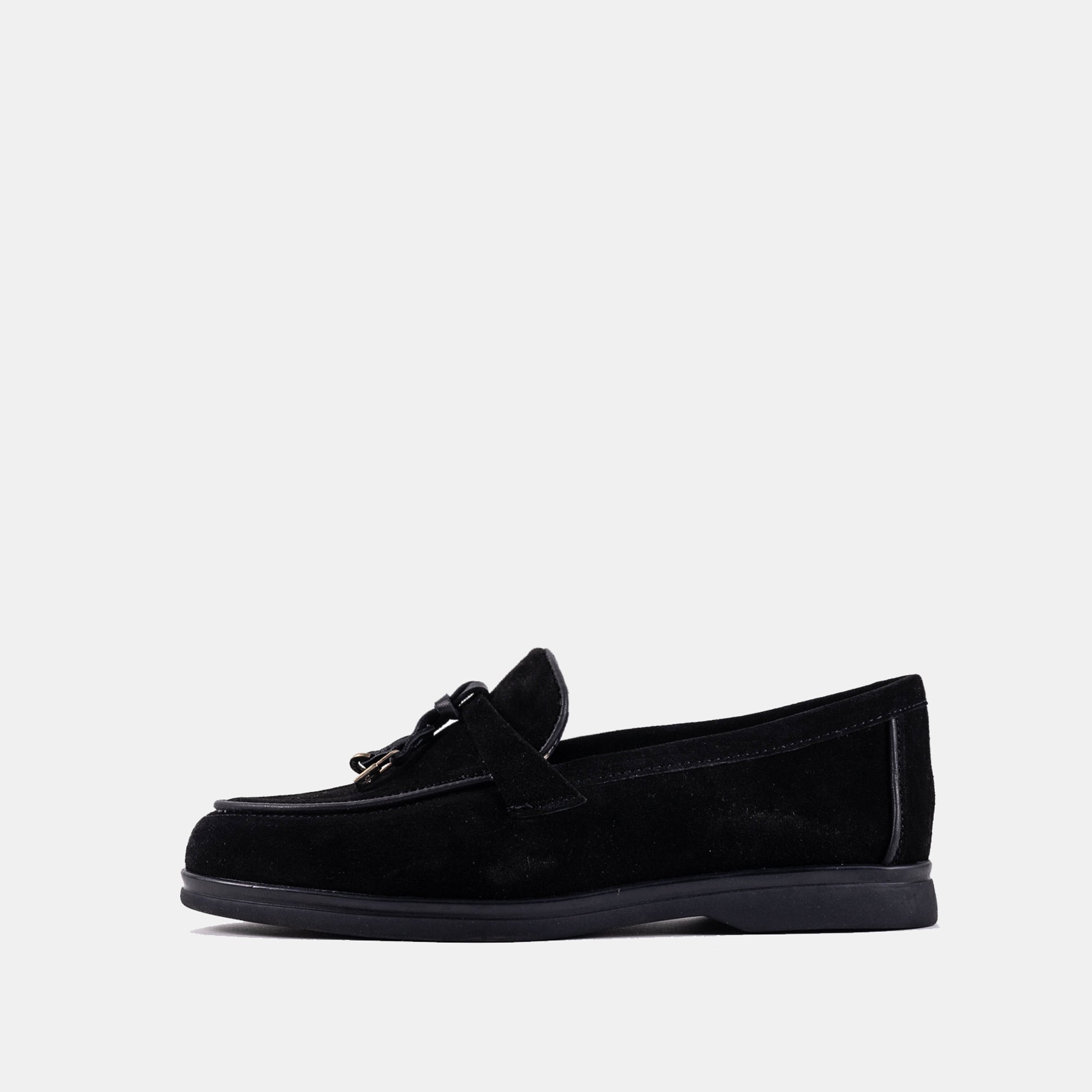 Chaussure en daim noir on sale