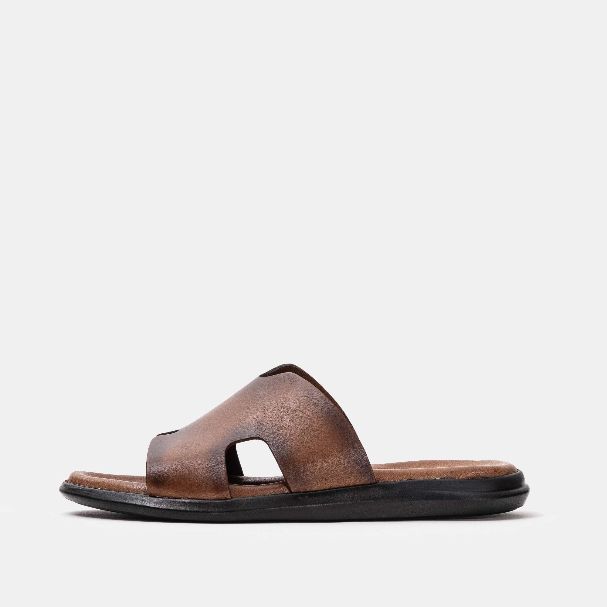 5130 Sandale en cuir Marron Vintage