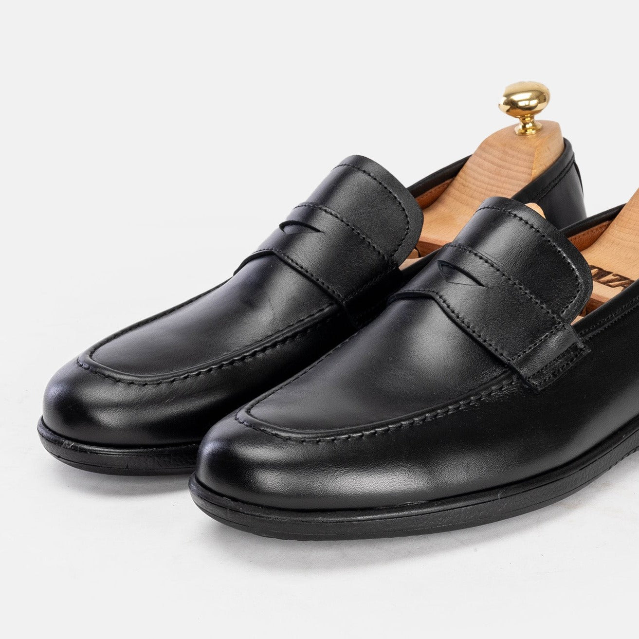 Volzak 5153 Chaussure en cuir Noir