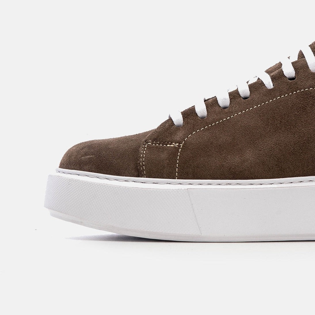 Volzak 5177 basket en daim gris