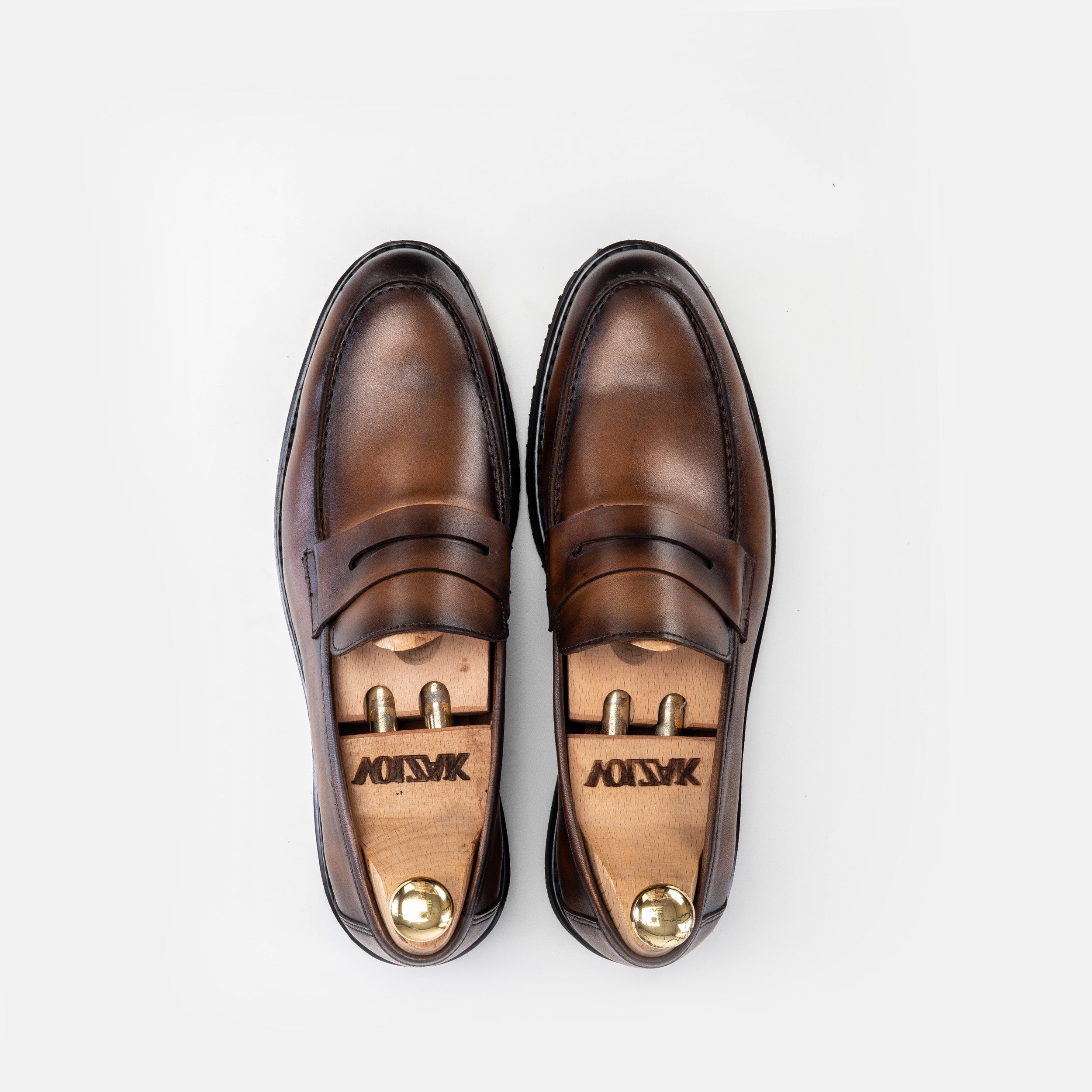 '''5164 chaussure en cuir marron vintage