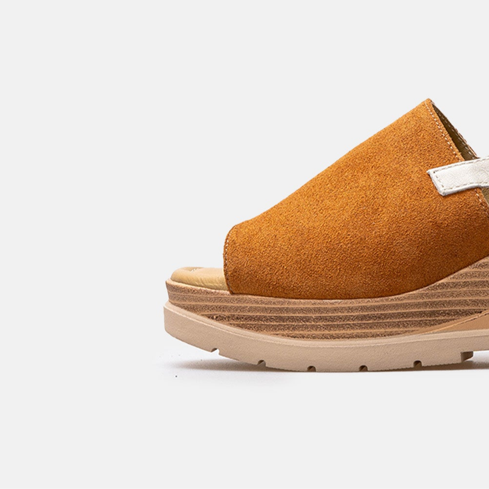 Volzak 5010 Sandale en daim Camel