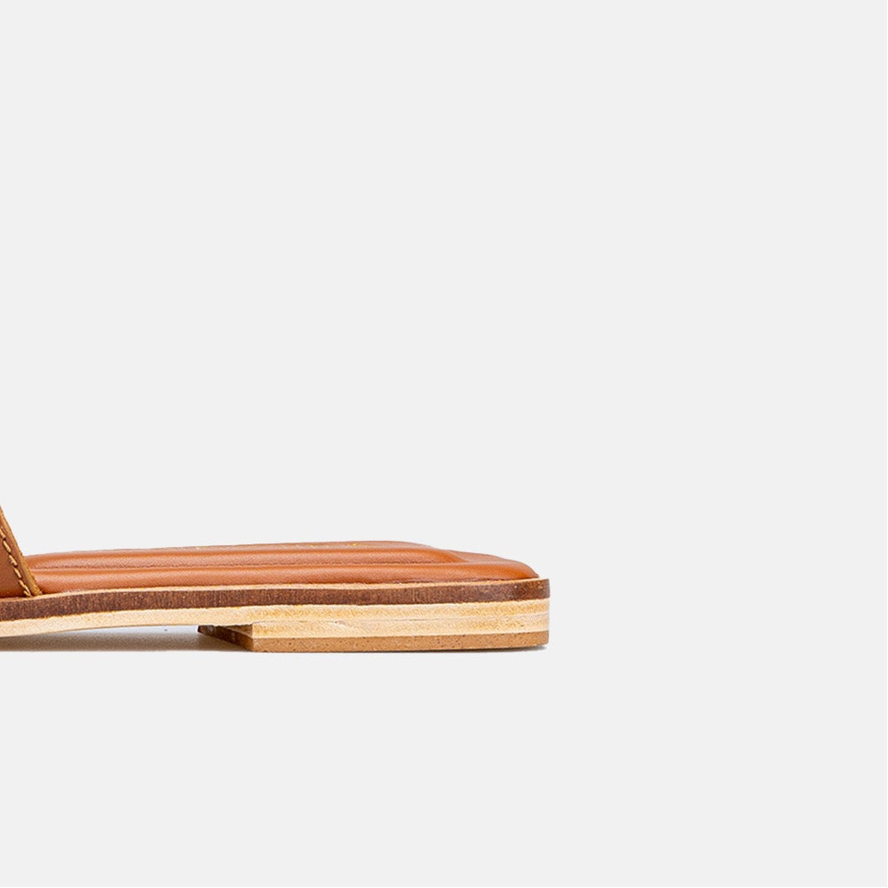 Volzak 900 Sandale en cuir Camel