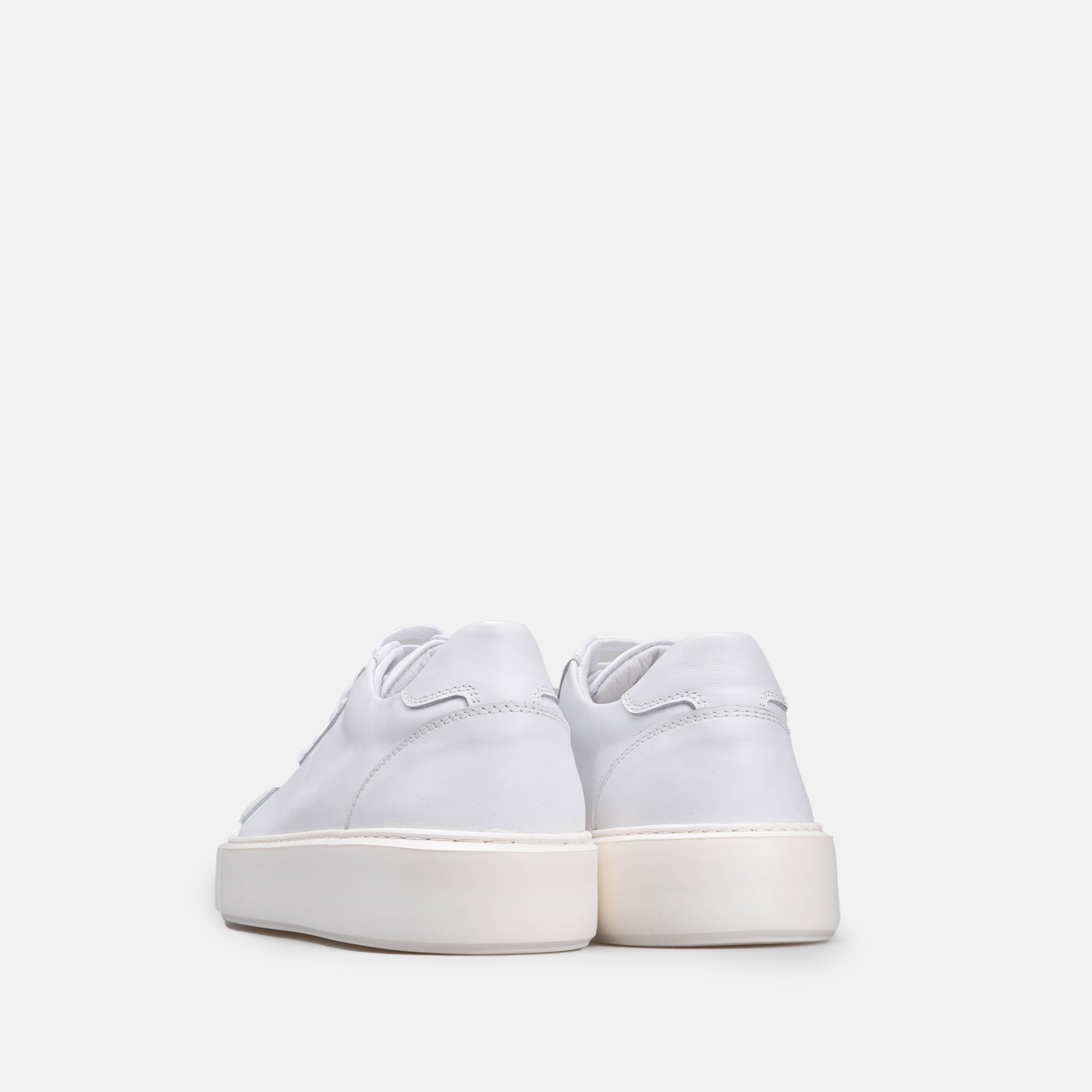 Volzak 6041 S Basket en cuir Blanc
