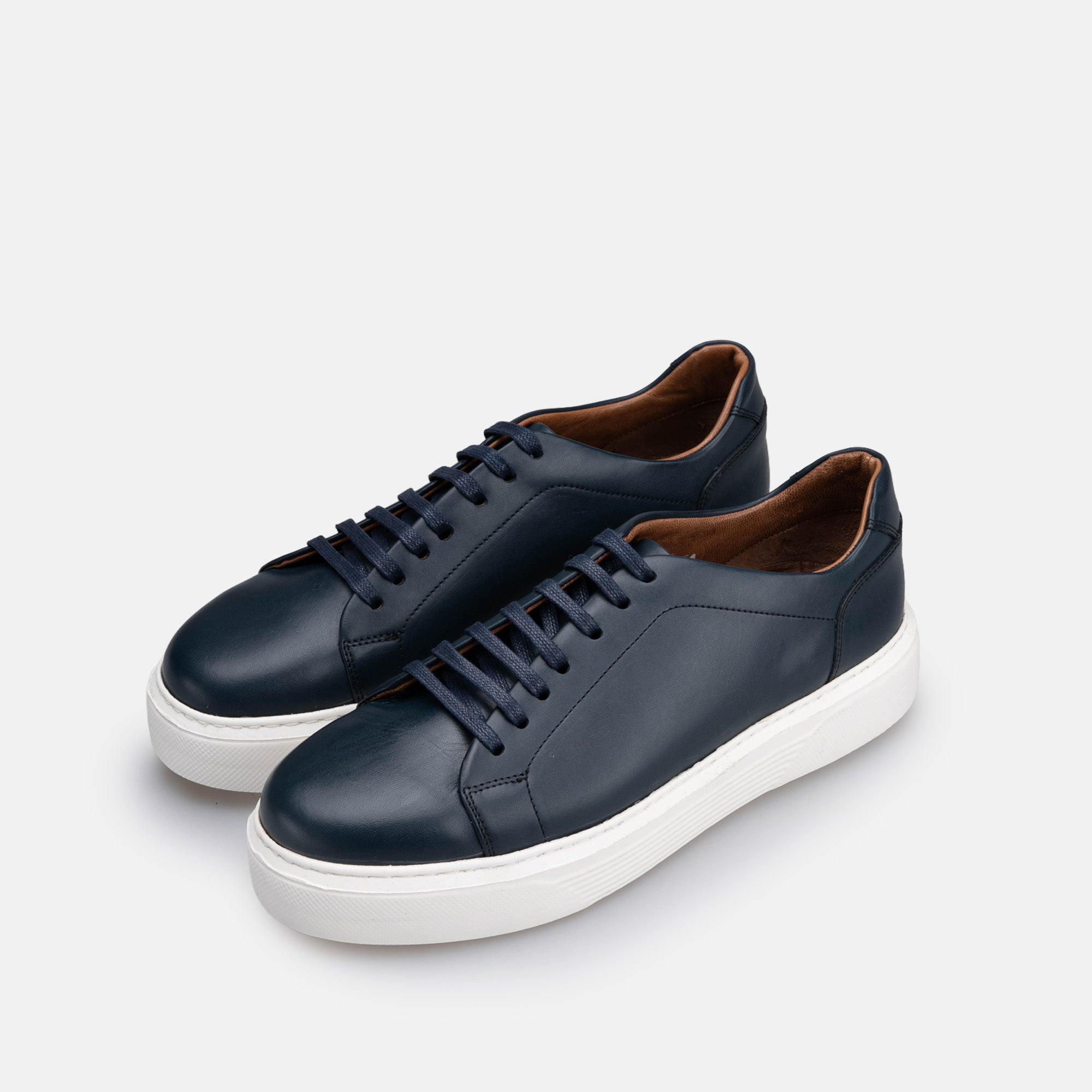 Volzak 5214 basket en cuir bleu