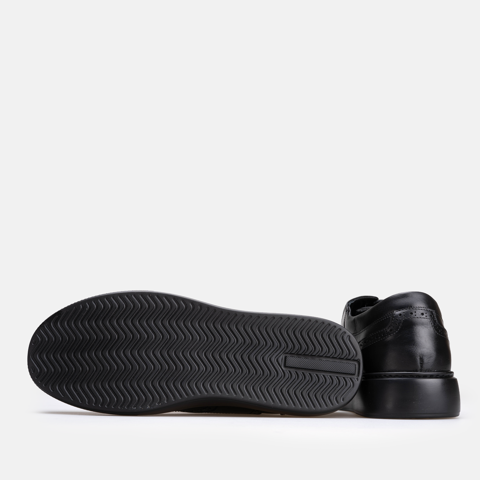 Volzak 326 Basket en cuir Noir