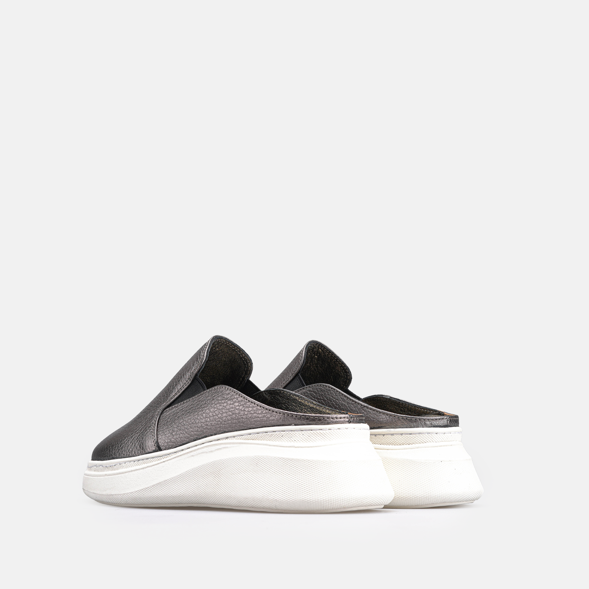 Volzak 02 Mule en cuir Nickel