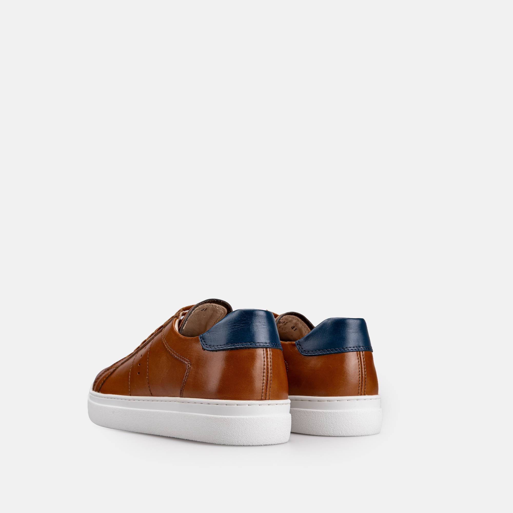 Volzak 7011 basket en cuir Camel