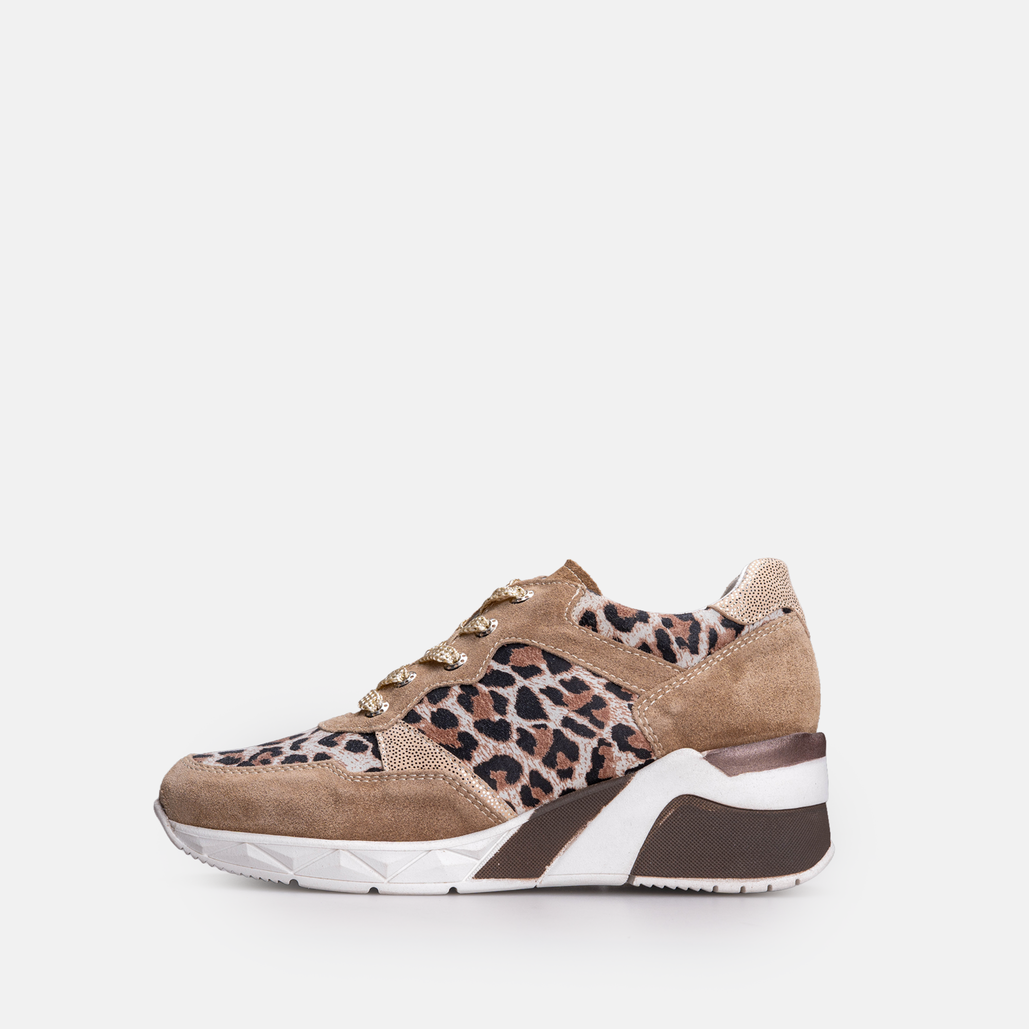 Volzak 701 Basket en daim Beige