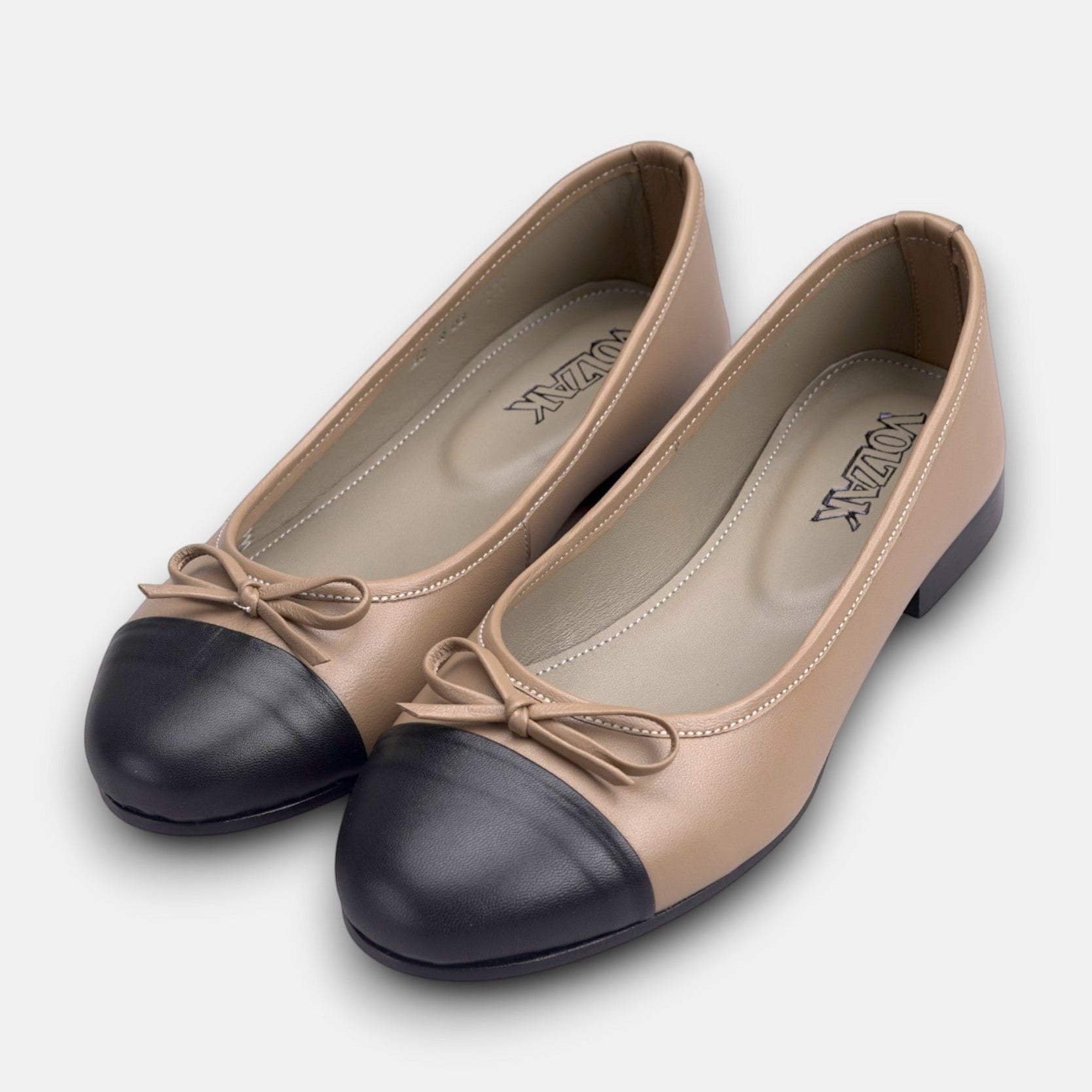 Volzak 078 Ballerine en cuir Beige