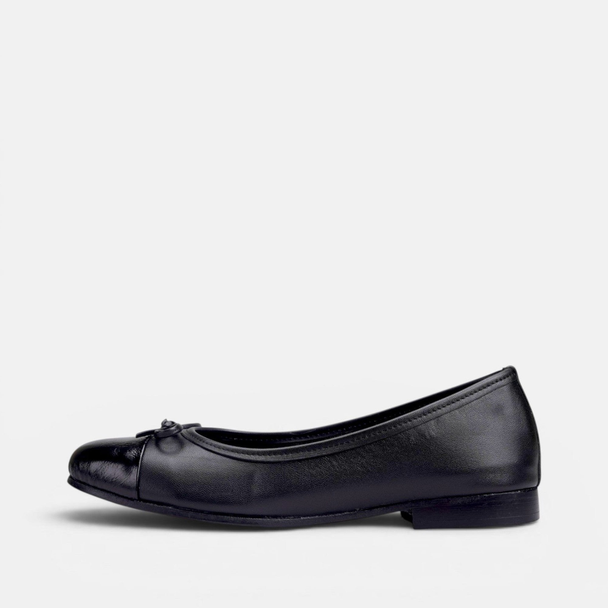 Volzak 078 Ballerine en cuir Noir