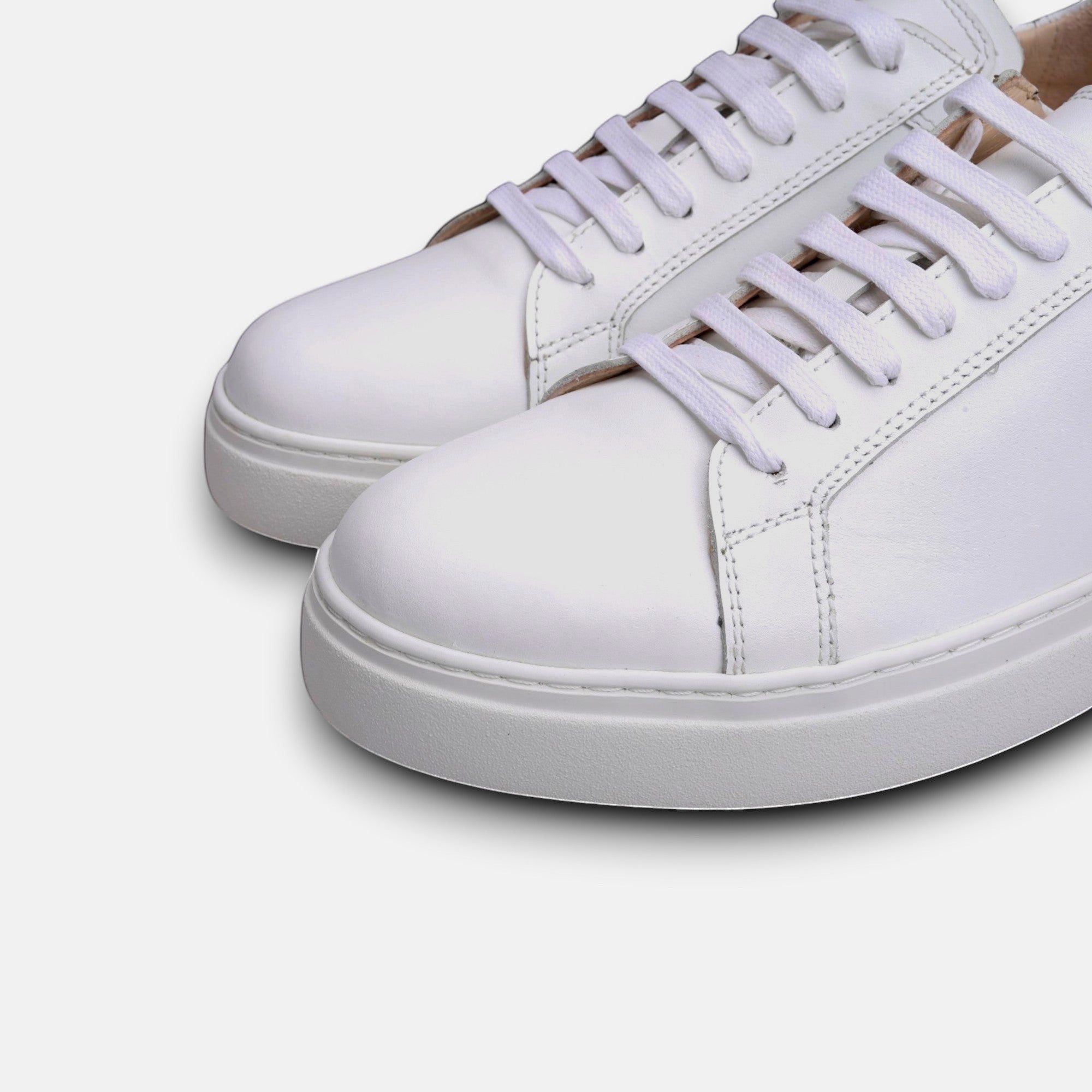 Volzak 7011 s basket en cuir Blanc