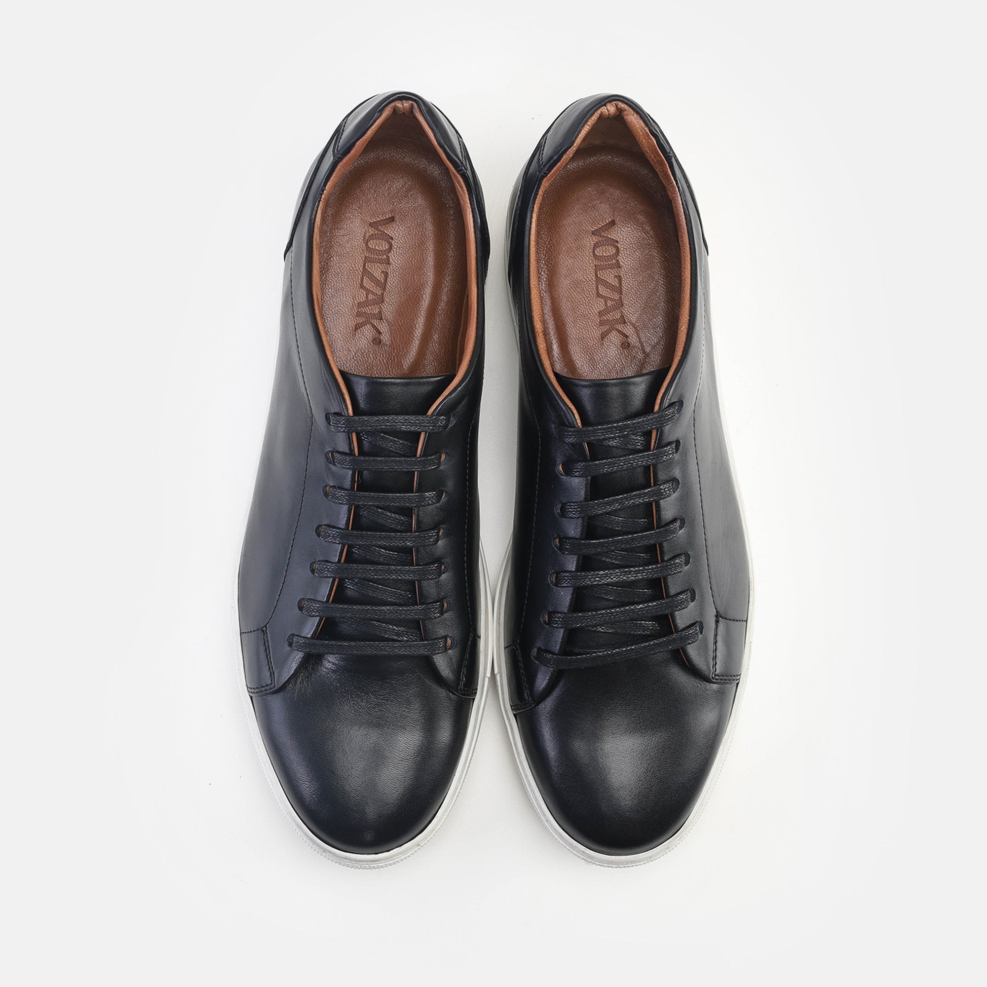 Volzak 5334 Black Leather Sneakers