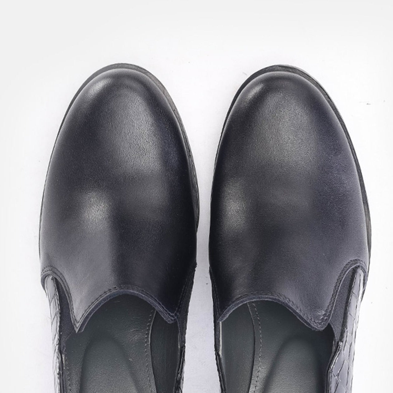 '041 chaussure en cuir noir