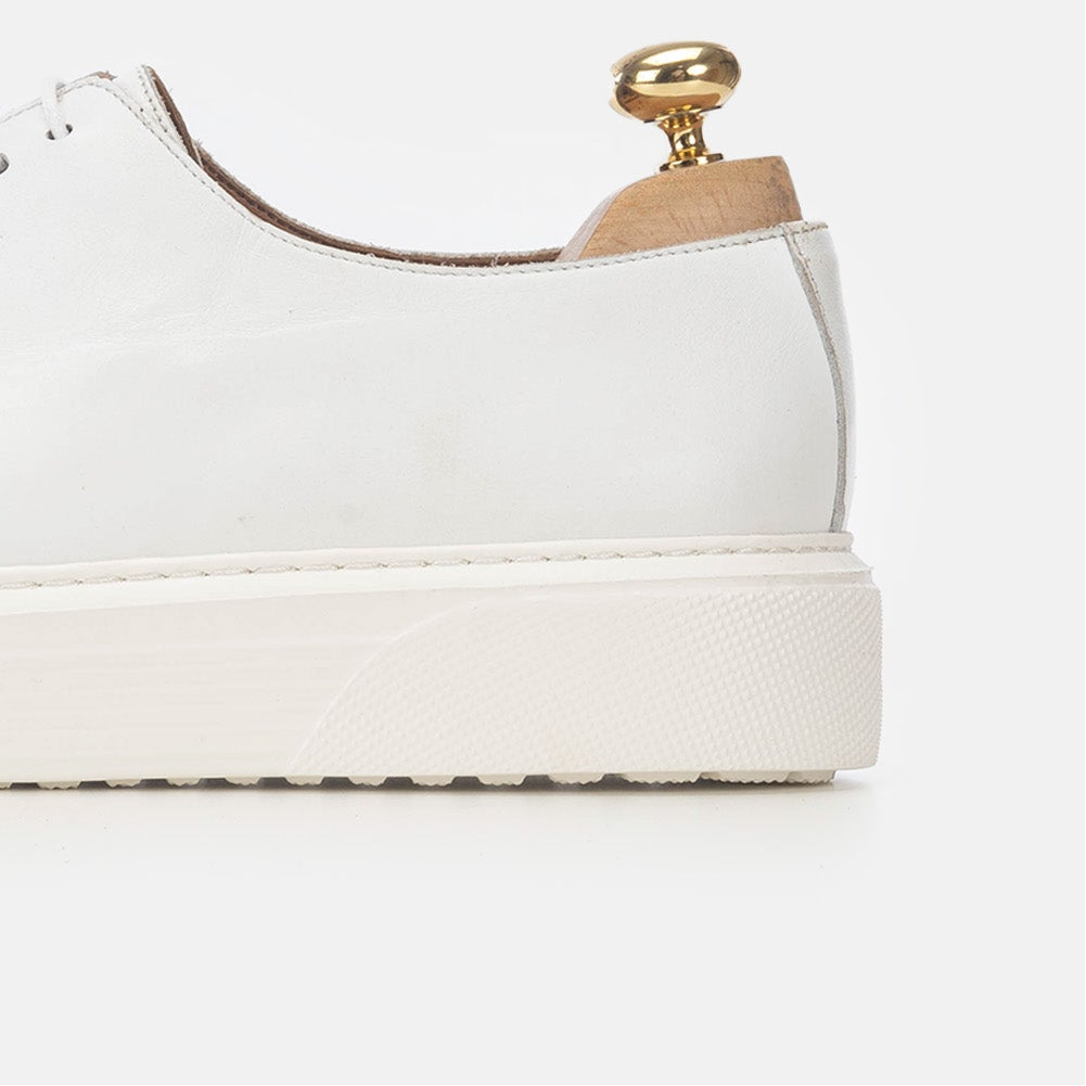 Volzak 5233 Basket en cuir blanc