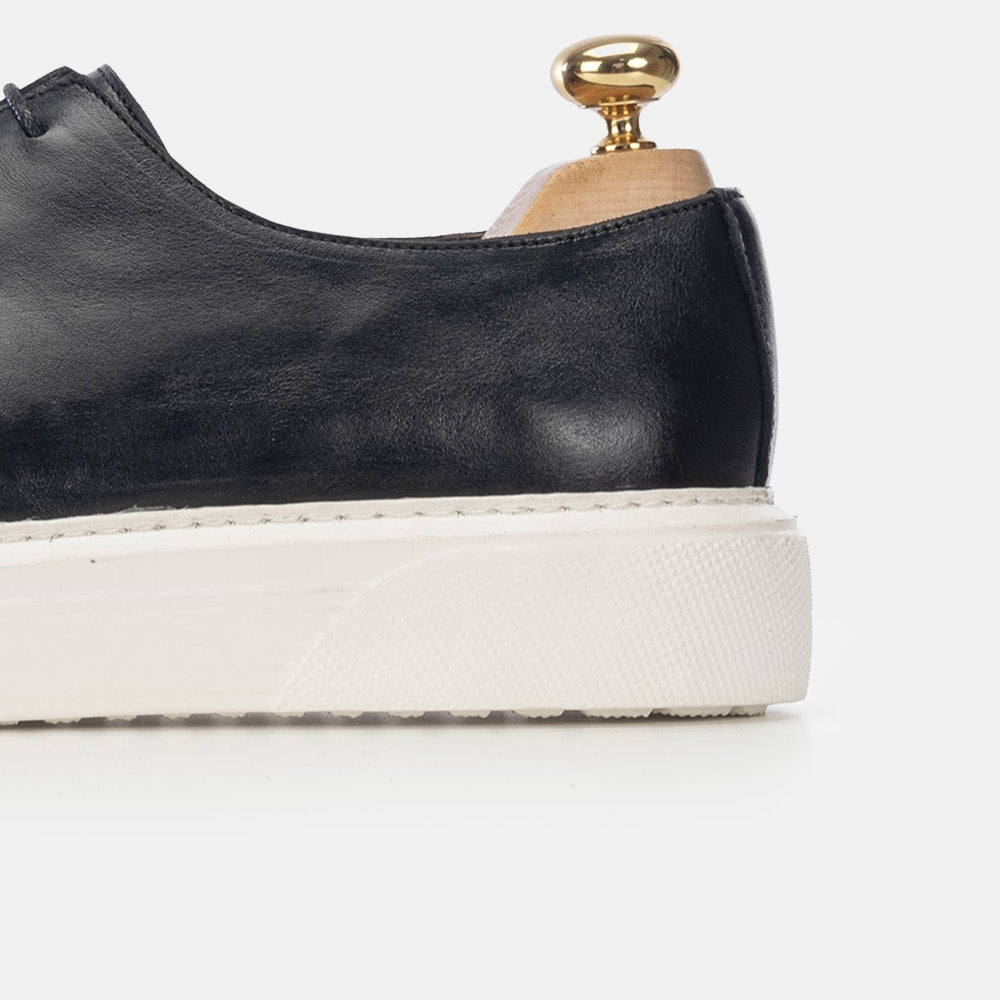 Volzak 5233 Basket en cuir noir