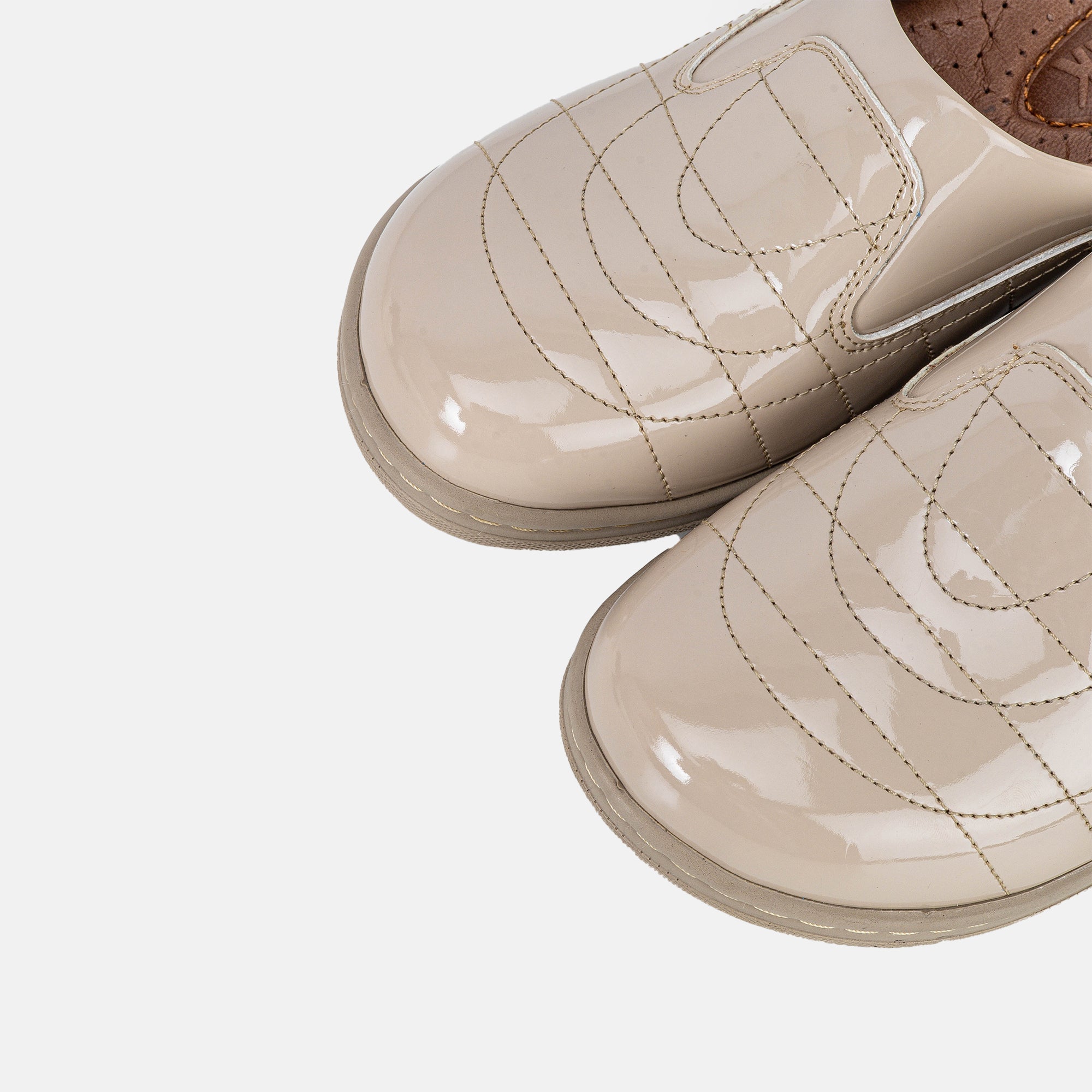 Volzak 341 Women's Medical Clog Beige