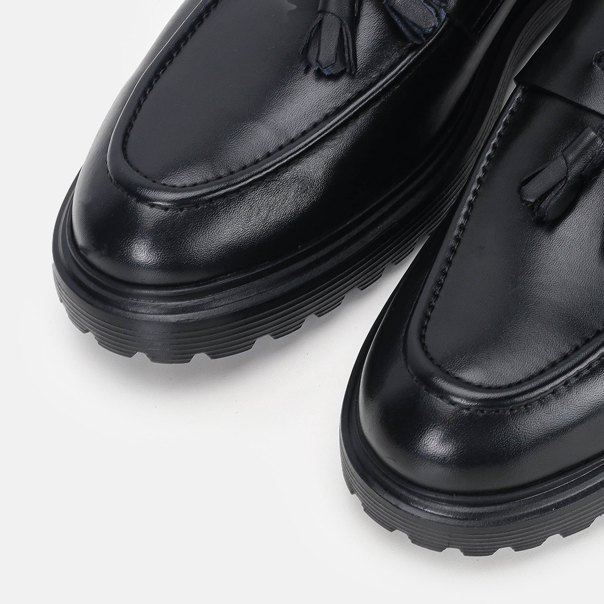 Volzak 5310 chaussure en cuir Noir