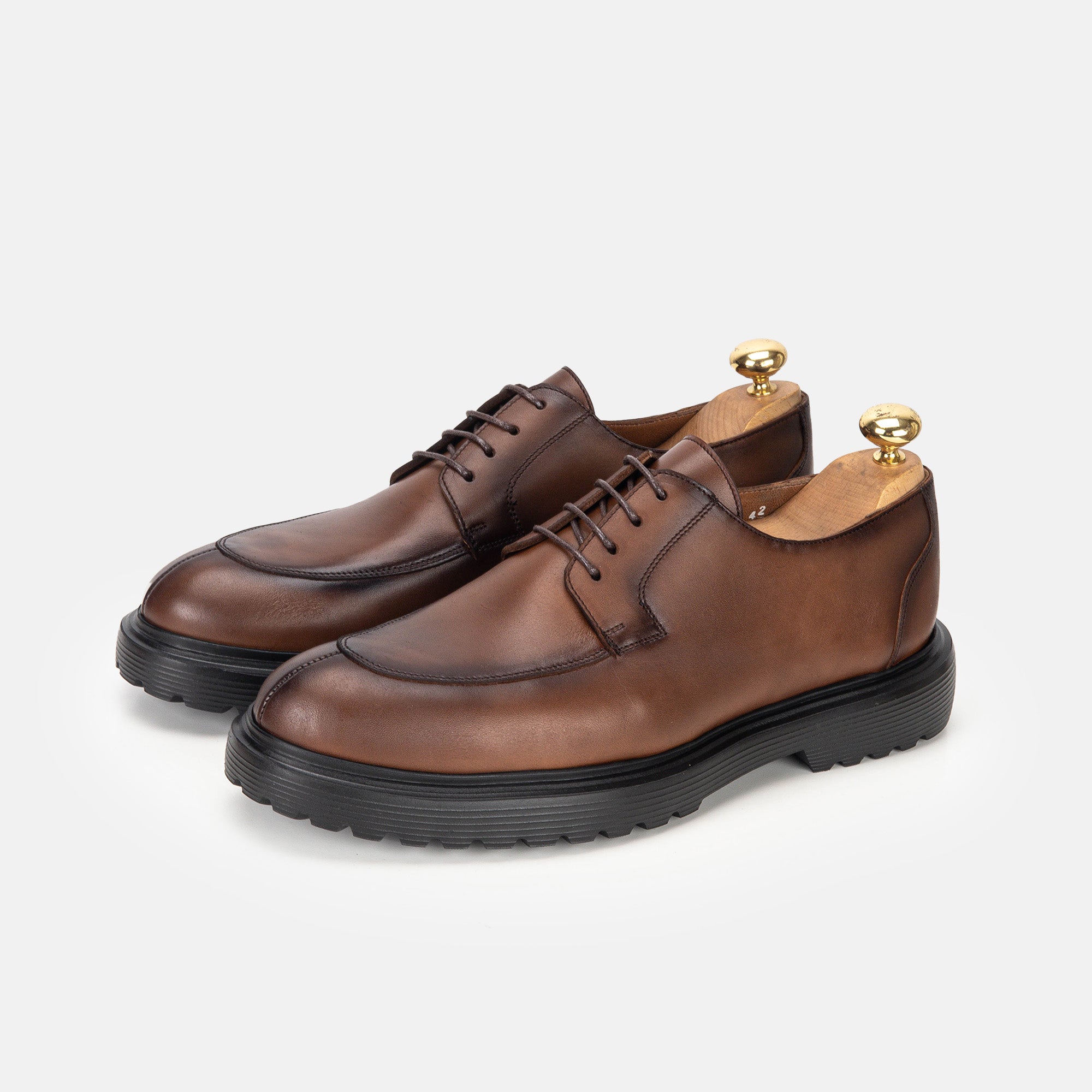 Volzak 5307 chaussure en cuir Marron Vintage