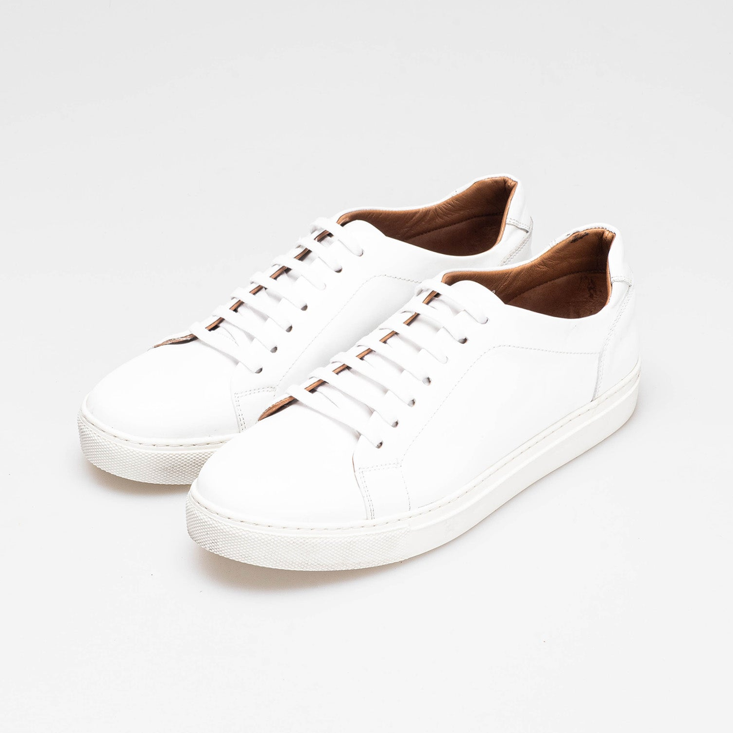 Volzak 5334 leather sneaker White