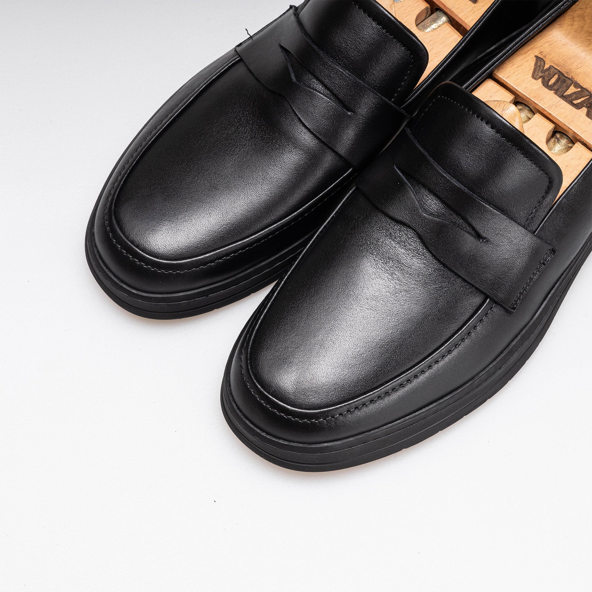 Volzak 3075 chaussure en cuir Noir