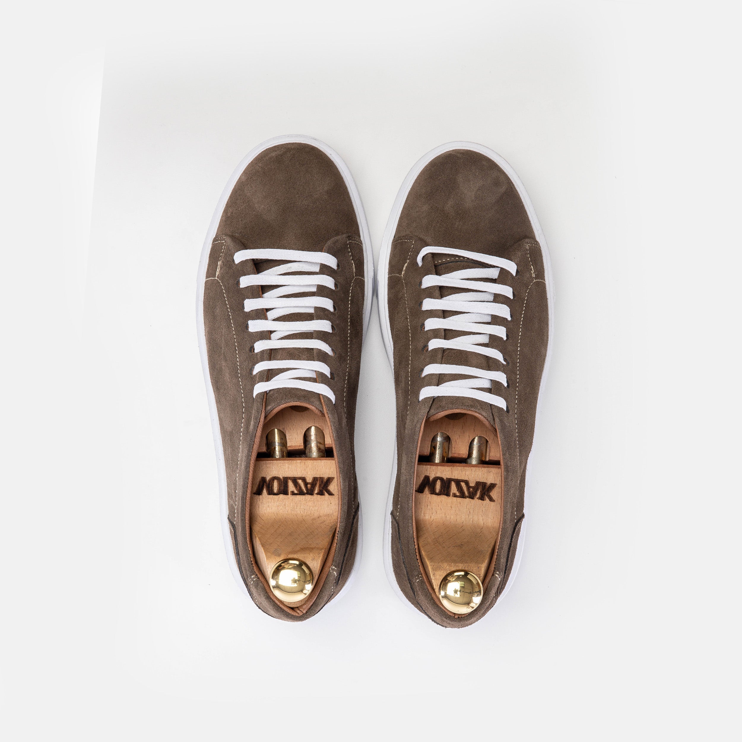 Volzak 5177 basket en daim gris