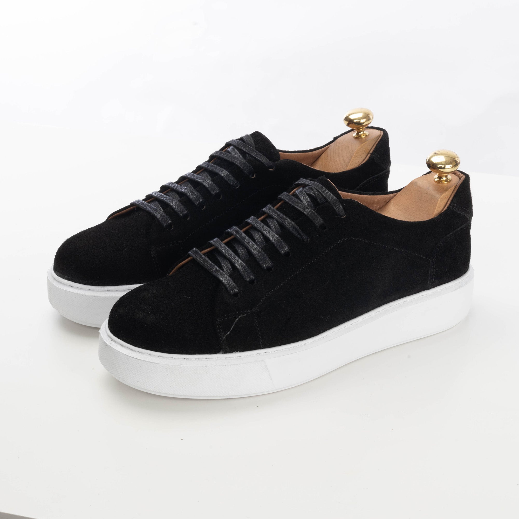 Volzak 5177 basket en daim noir