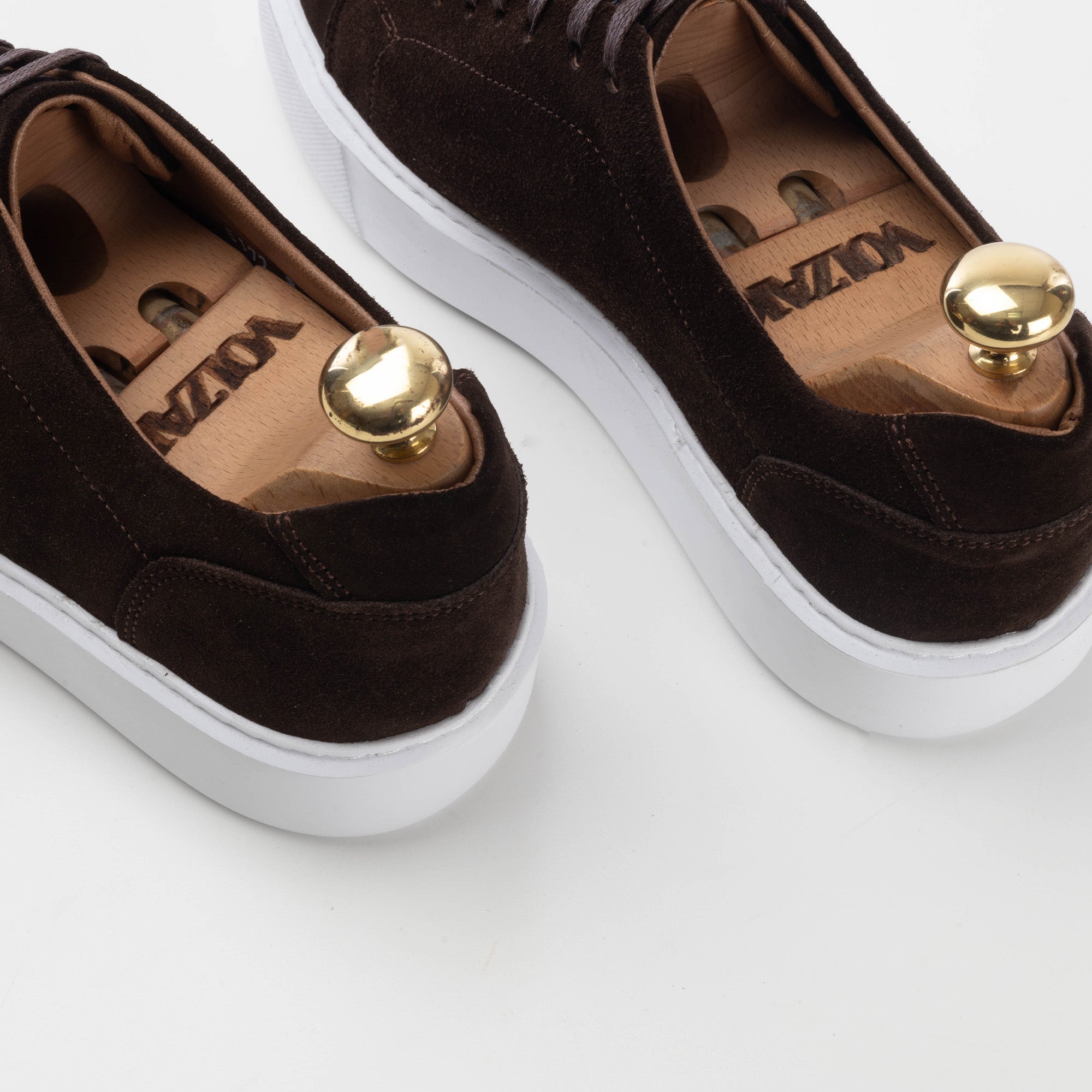 Volzak 5177 basket en daim marron