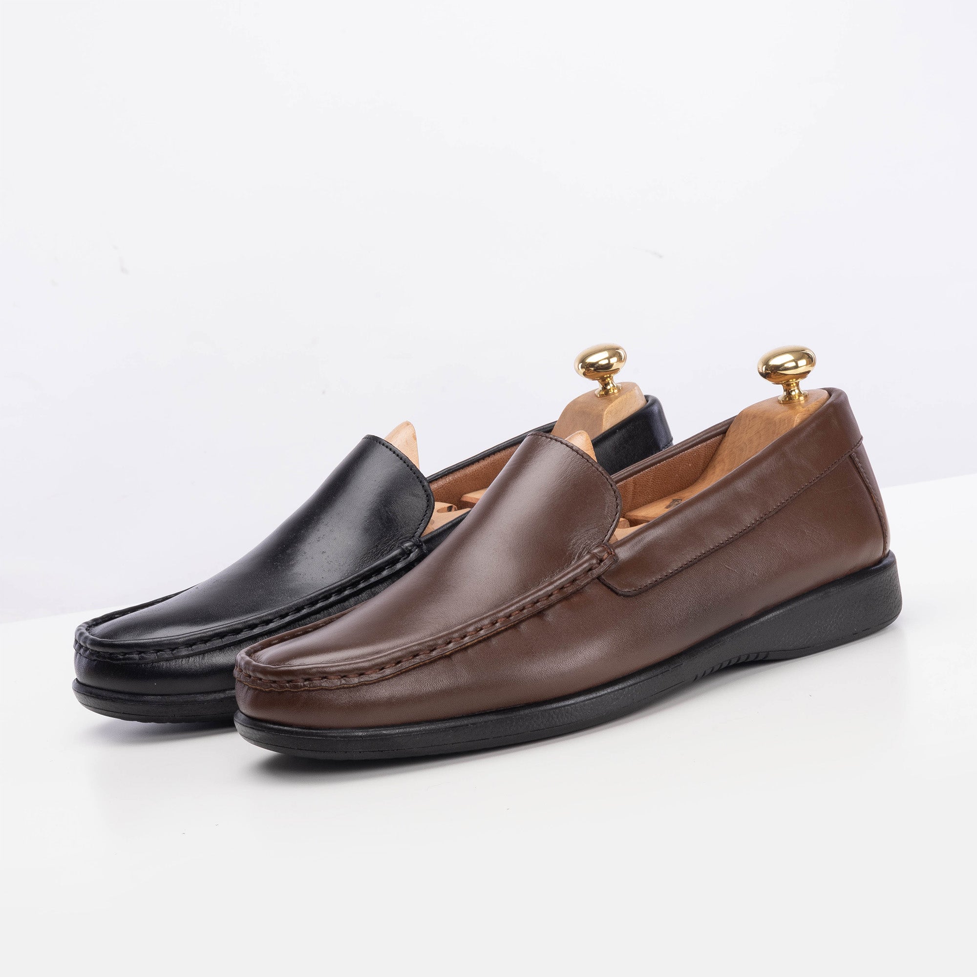 Volzak 5200 Mocassin en cuir noir