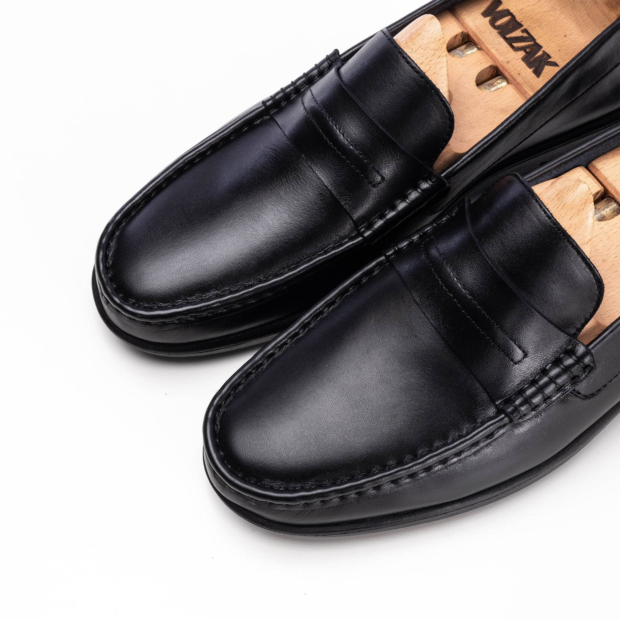 Volzak 5212 Chaussure en cuir noir