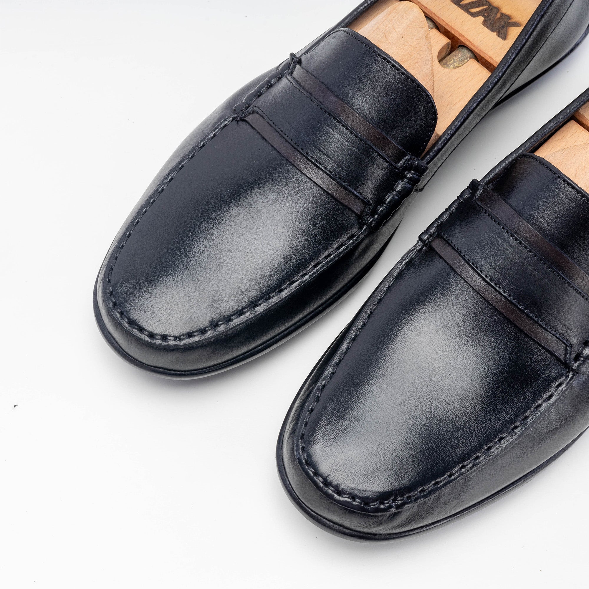 Volzak 5223 Mocassin en cuir noir