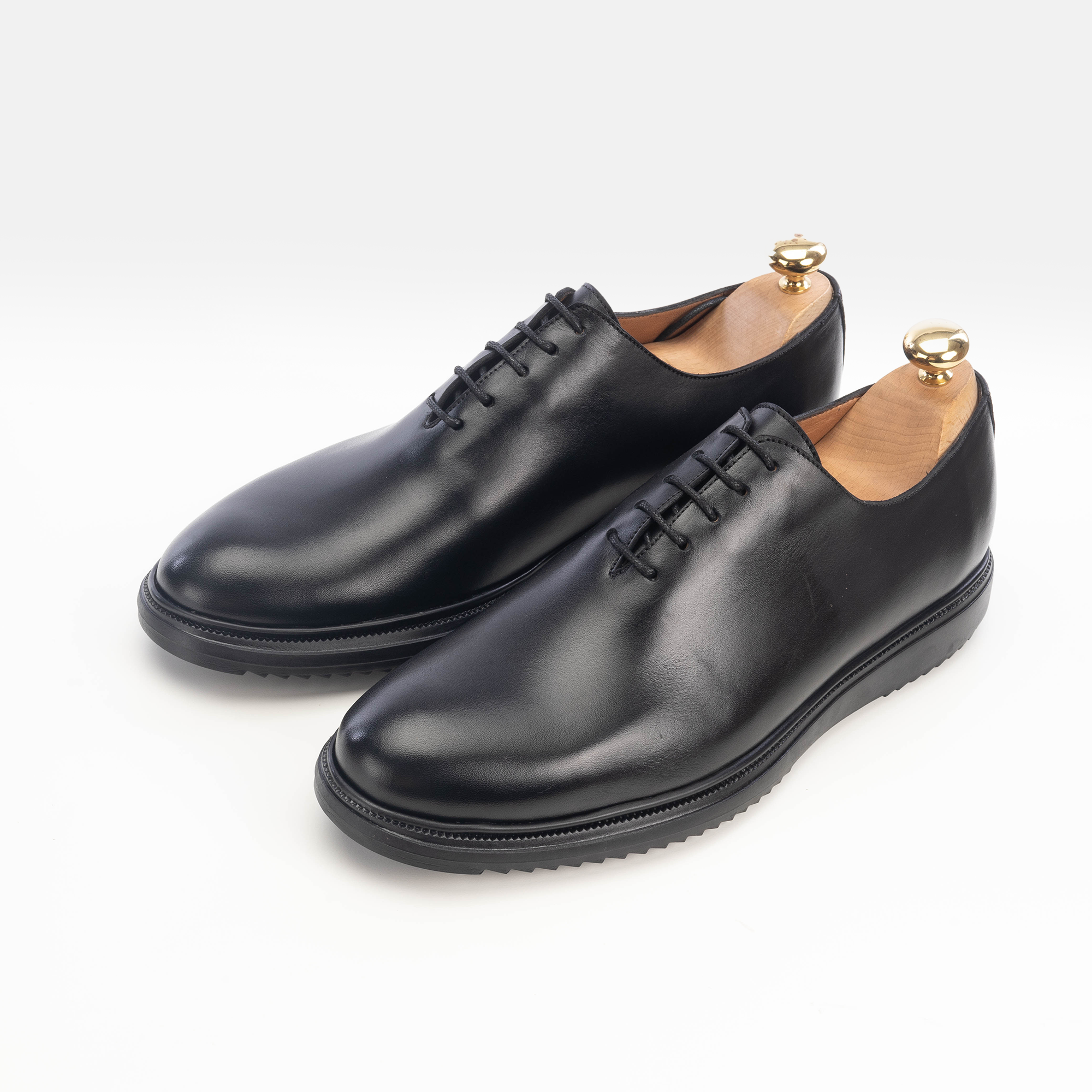 Volzak 5228 chaussure en cuir noir