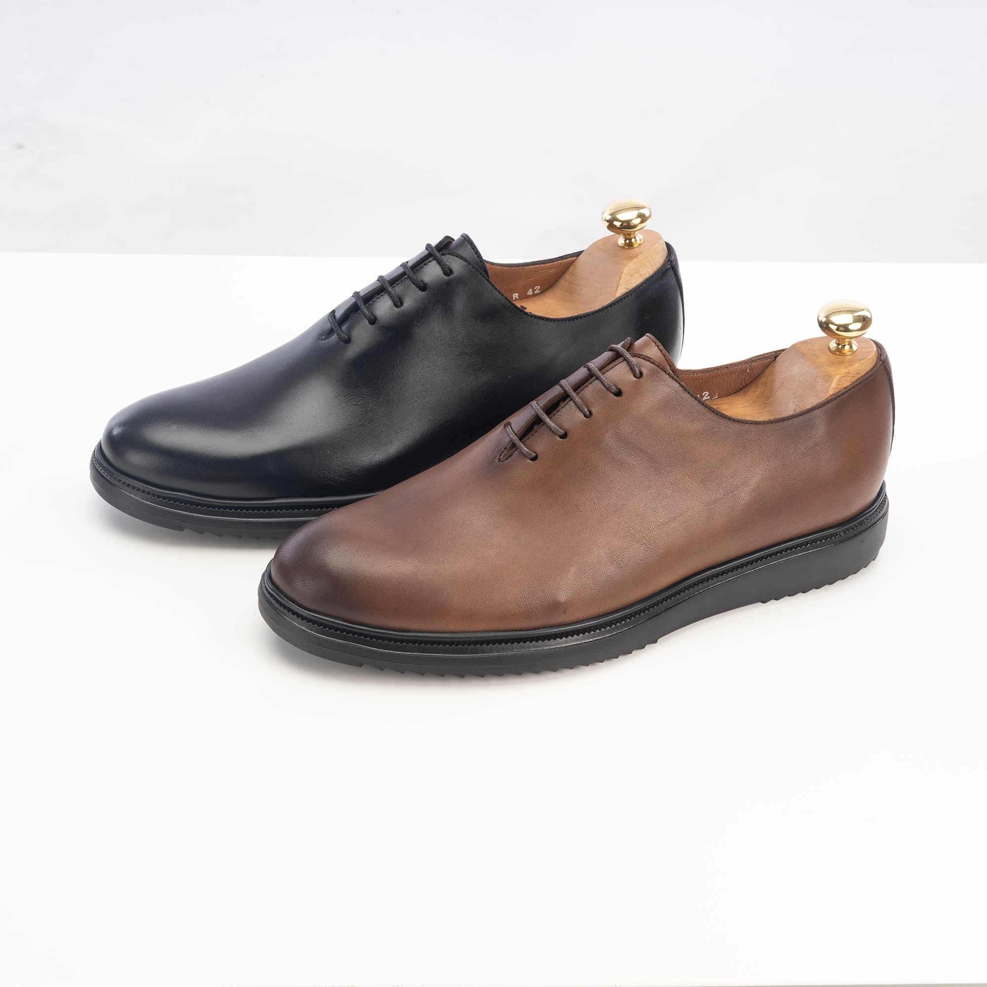 Volzak 5228 chaussure en cuir noir