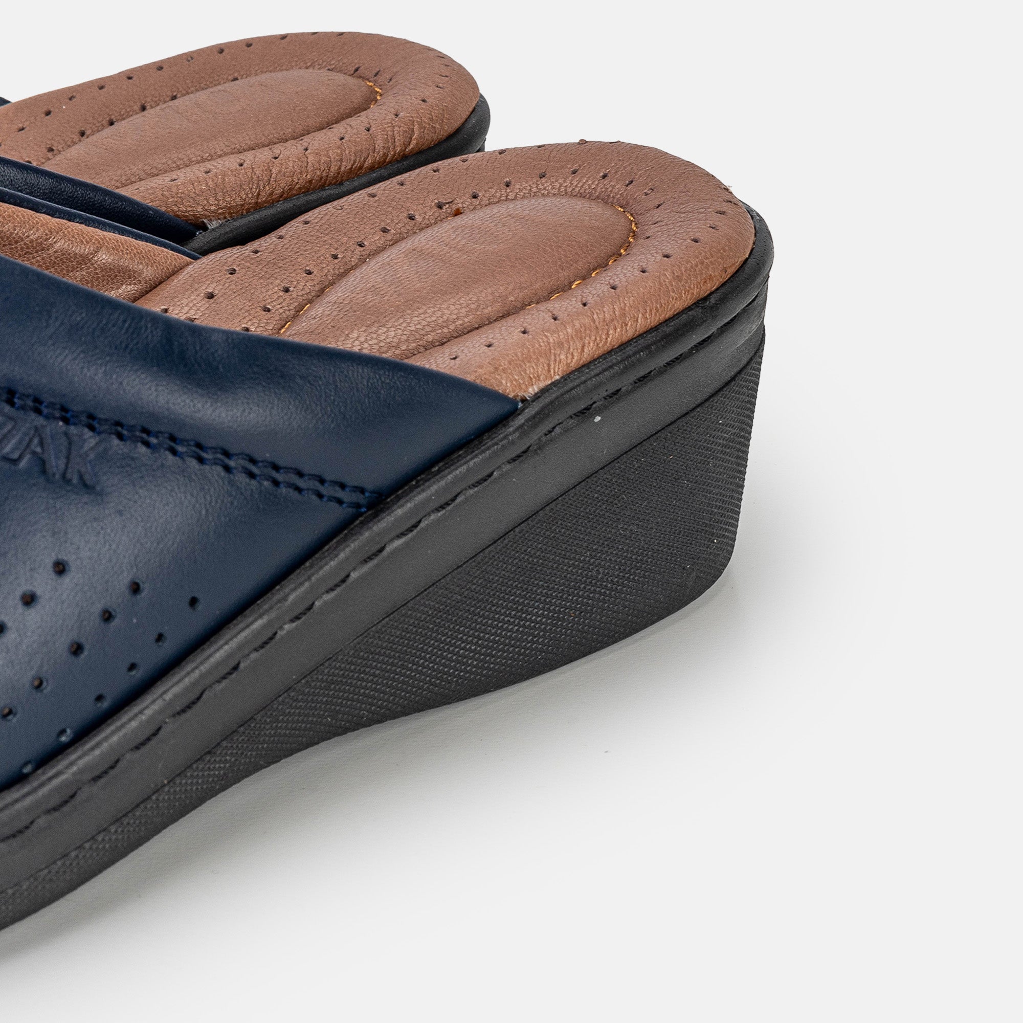 Volzak 381 Women's Medical Clog Blue