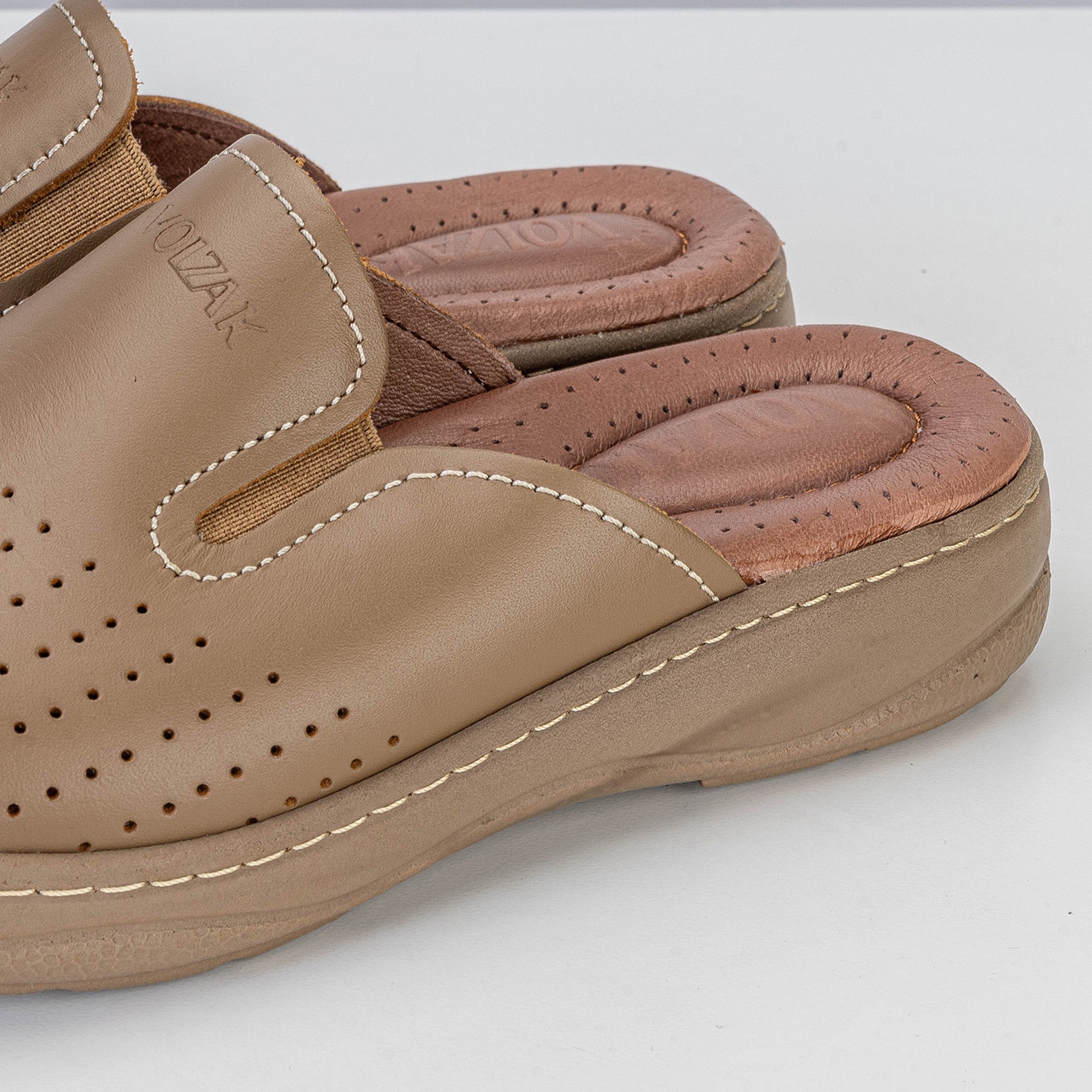 Volzak 261 Sabot médical femme Sable