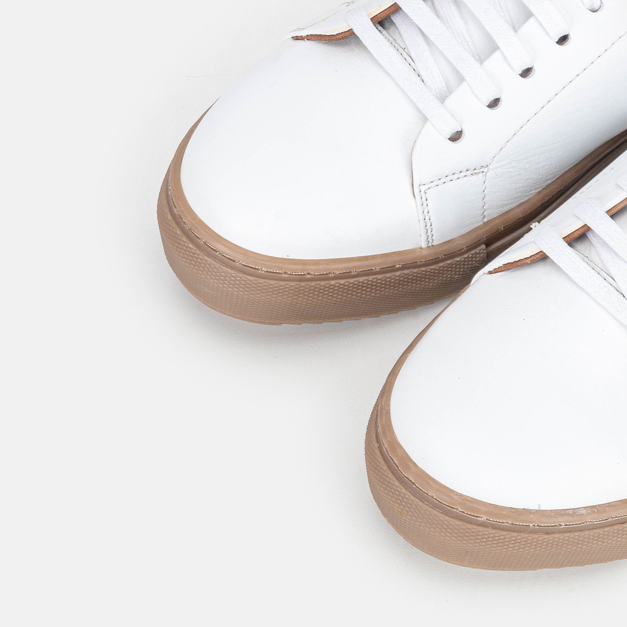 Volzak 5150 Basket en cuir Blanc