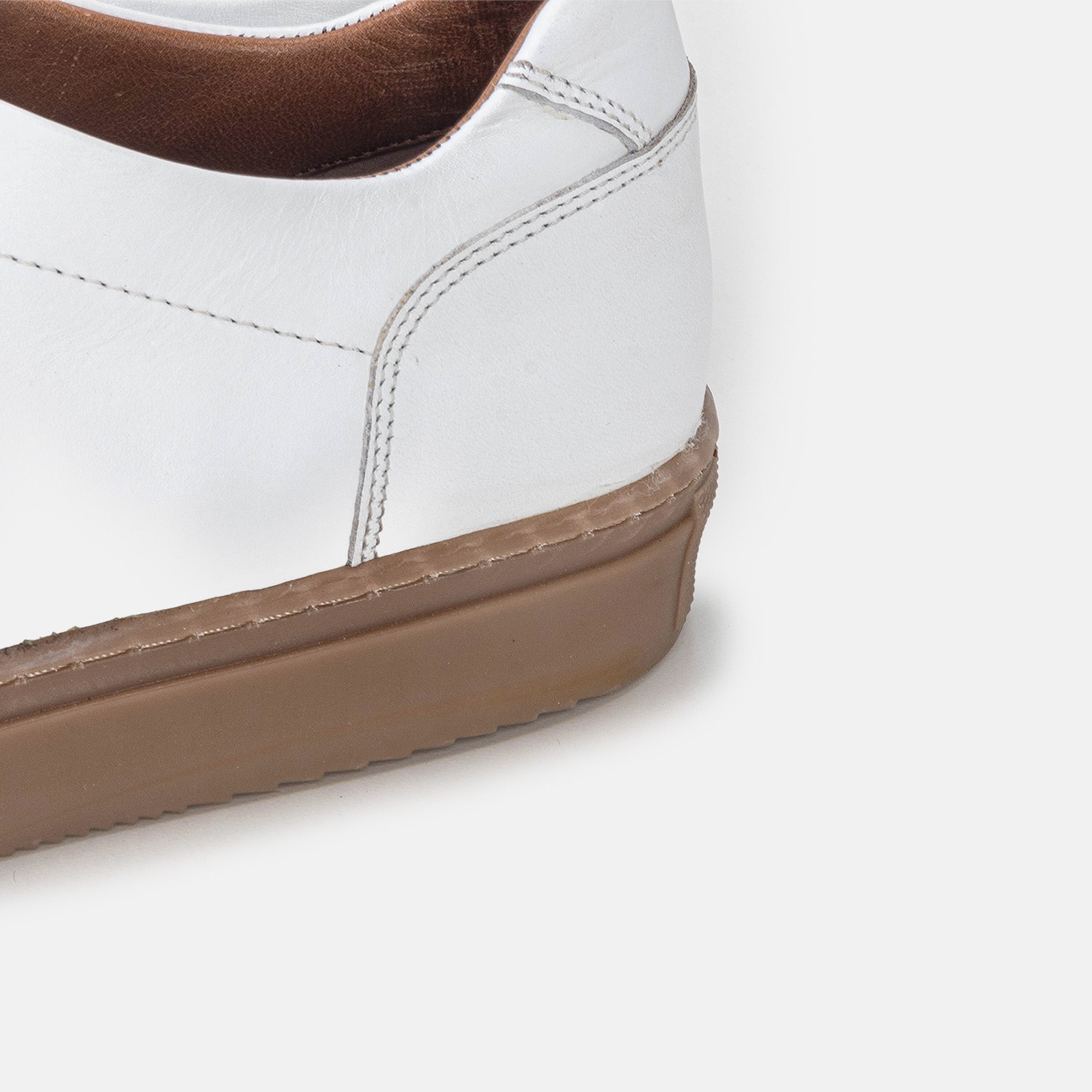 Volzak 5150 Basket en cuir Blanc