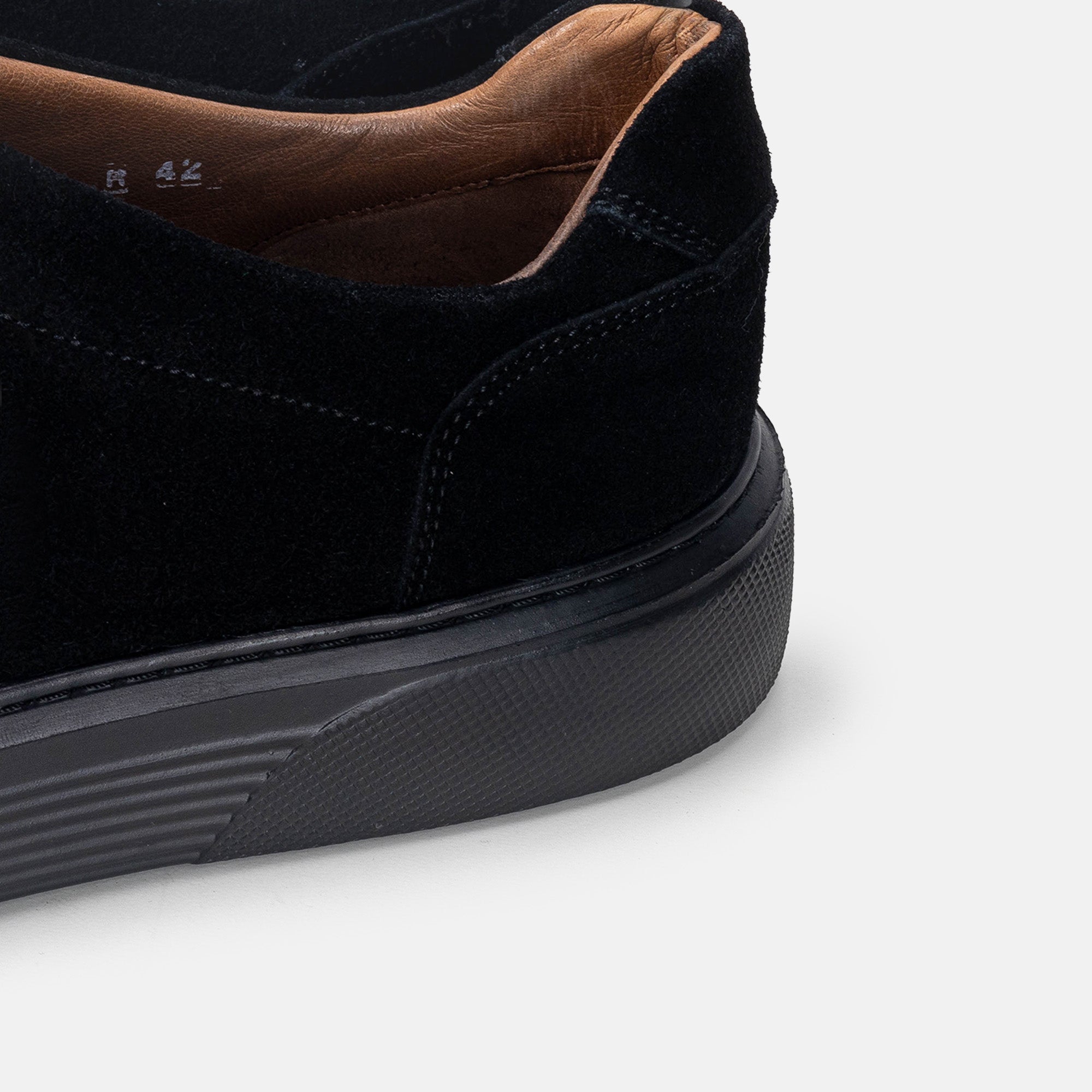 Volzak 5300 basket en daim Noir