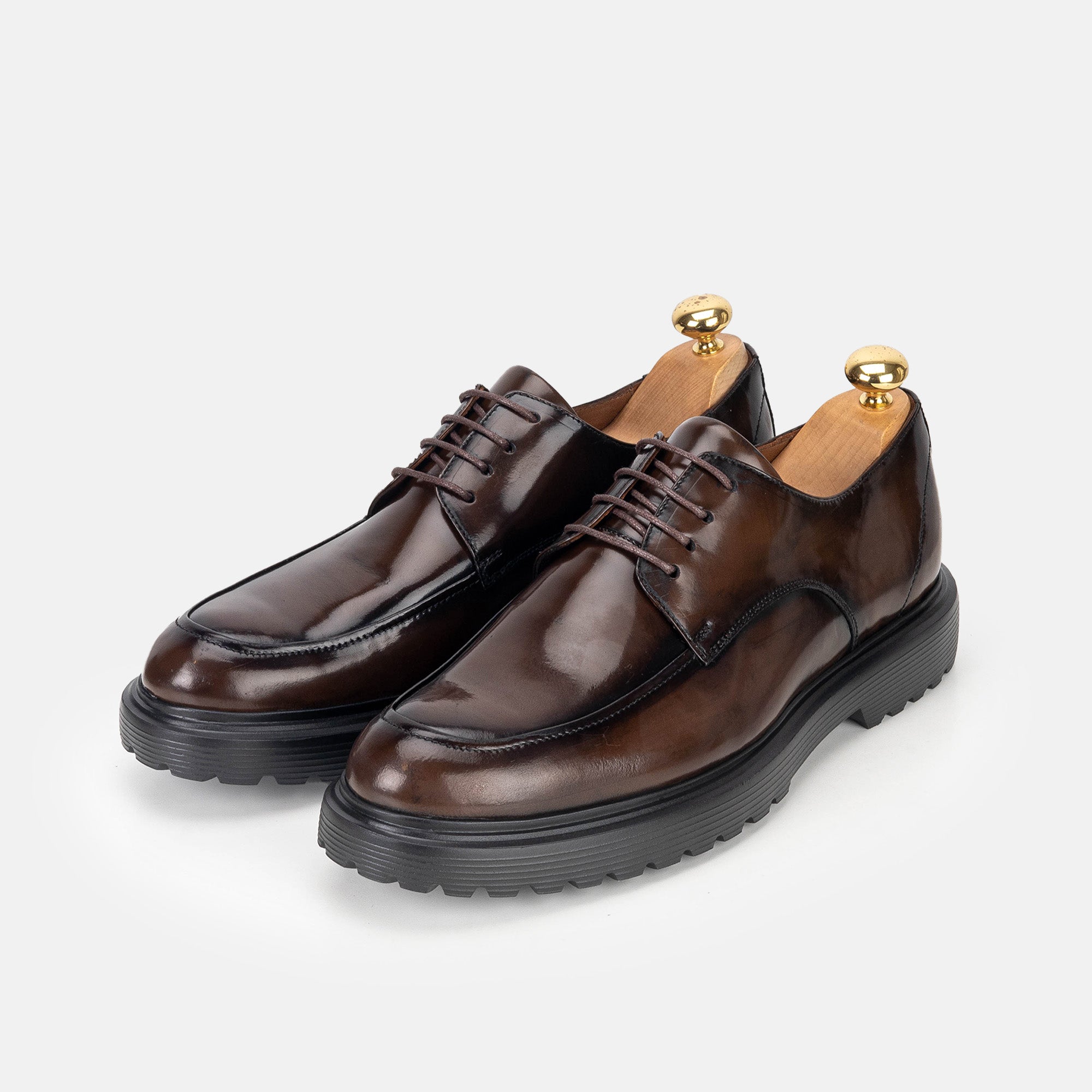 Volzak 5318 chaussure en cuir Démasquable Marron Vintage