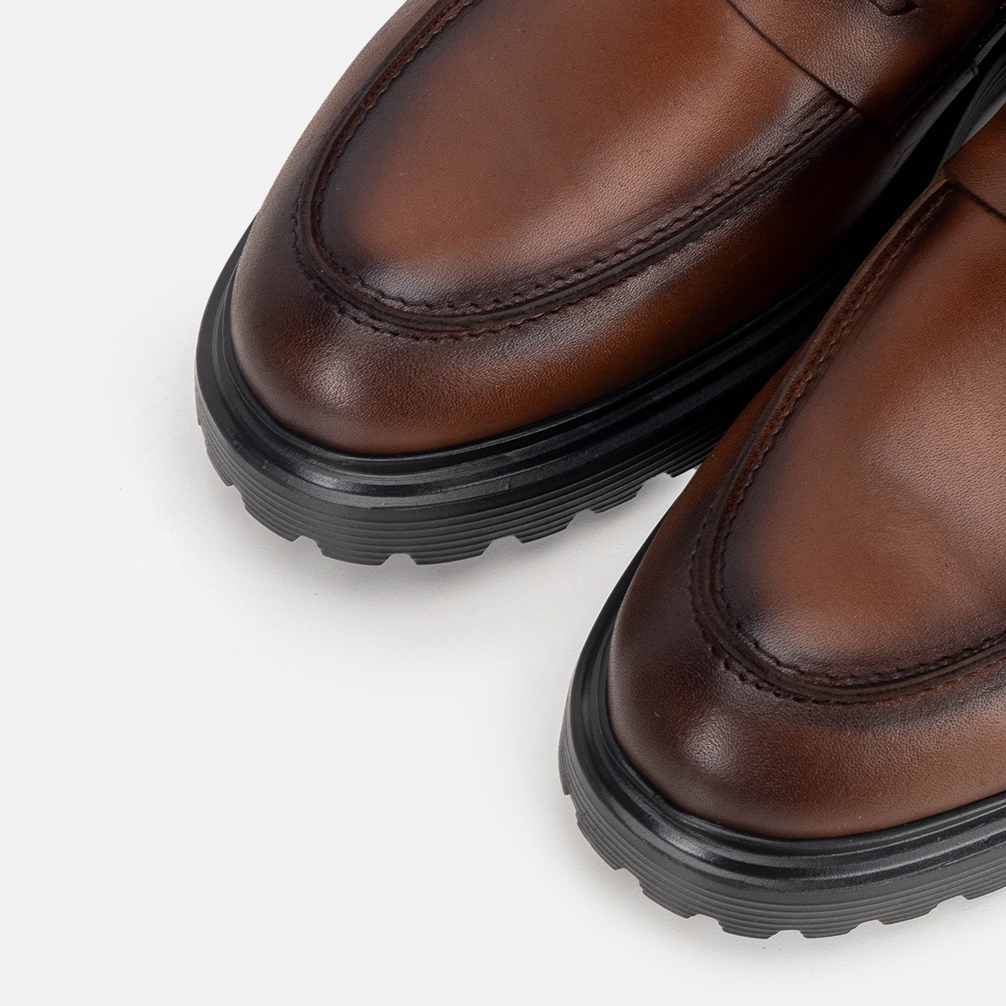 Volzak 5308 chaussure en cuir Marron Vintage