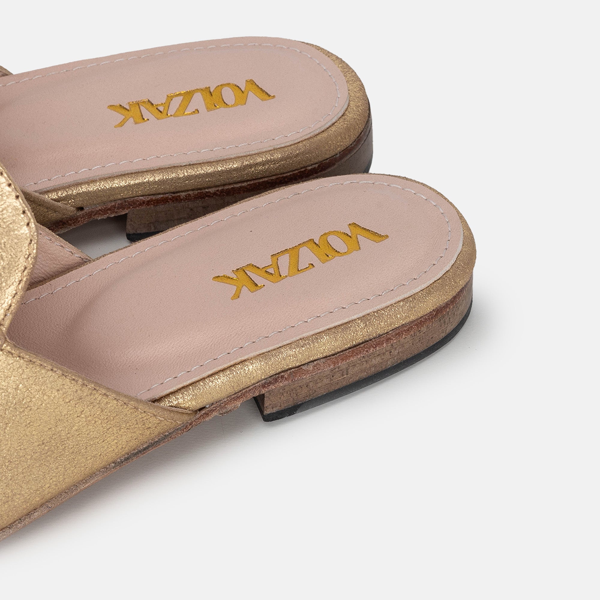 Volzak 3060 Mule en cuir Doré