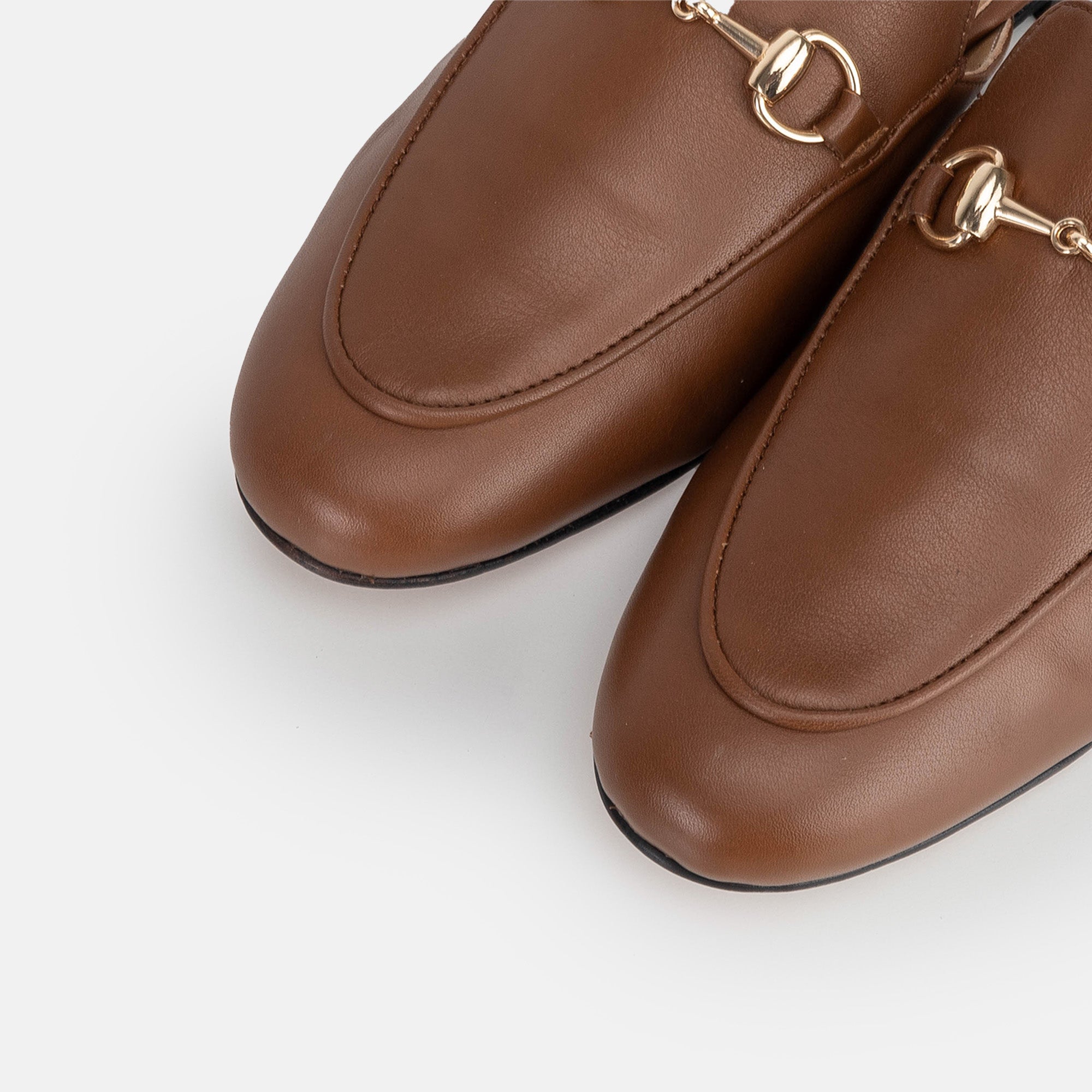 Volzak 3060 Mule en cuir Camel