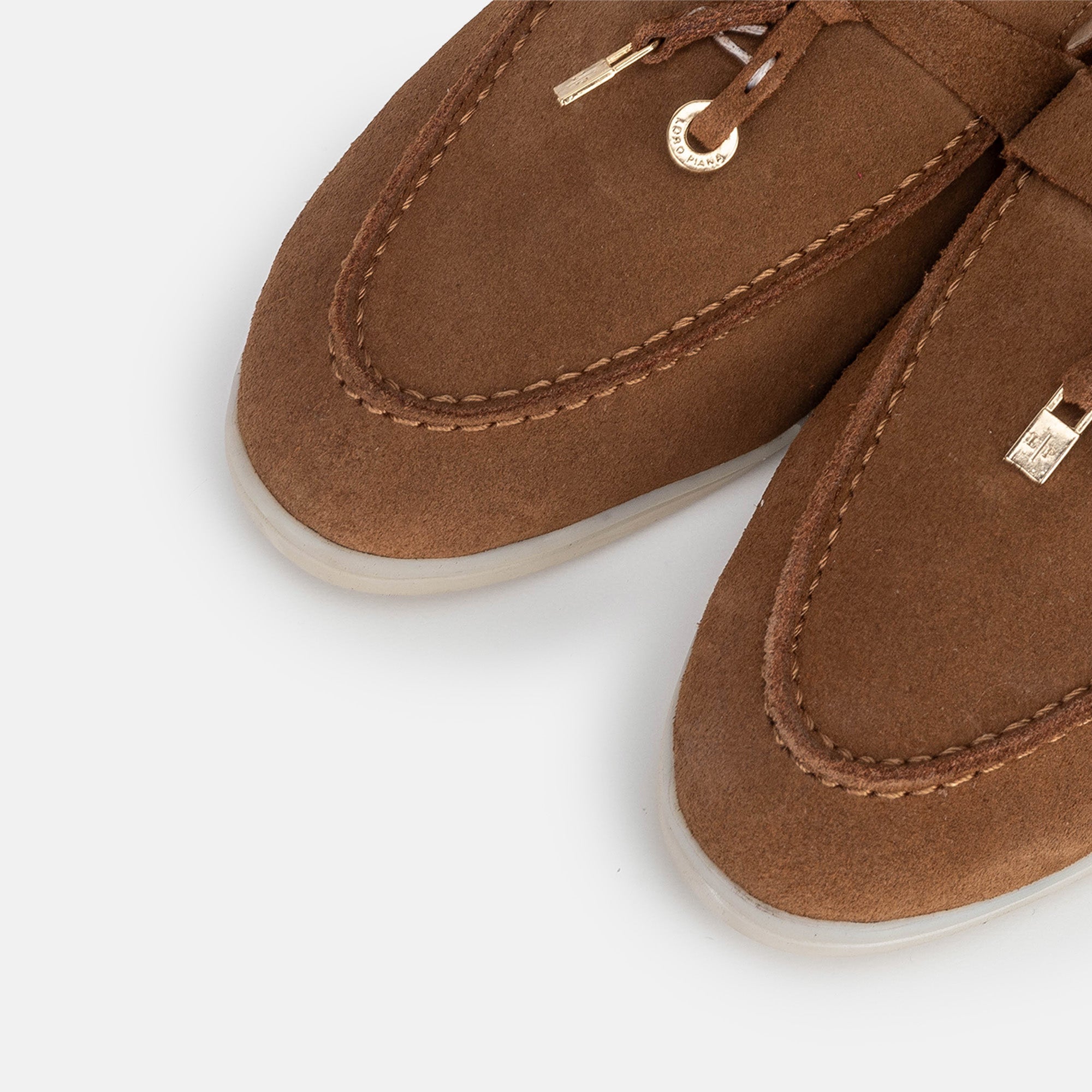 Volzak 0777 Mule en daim Camel