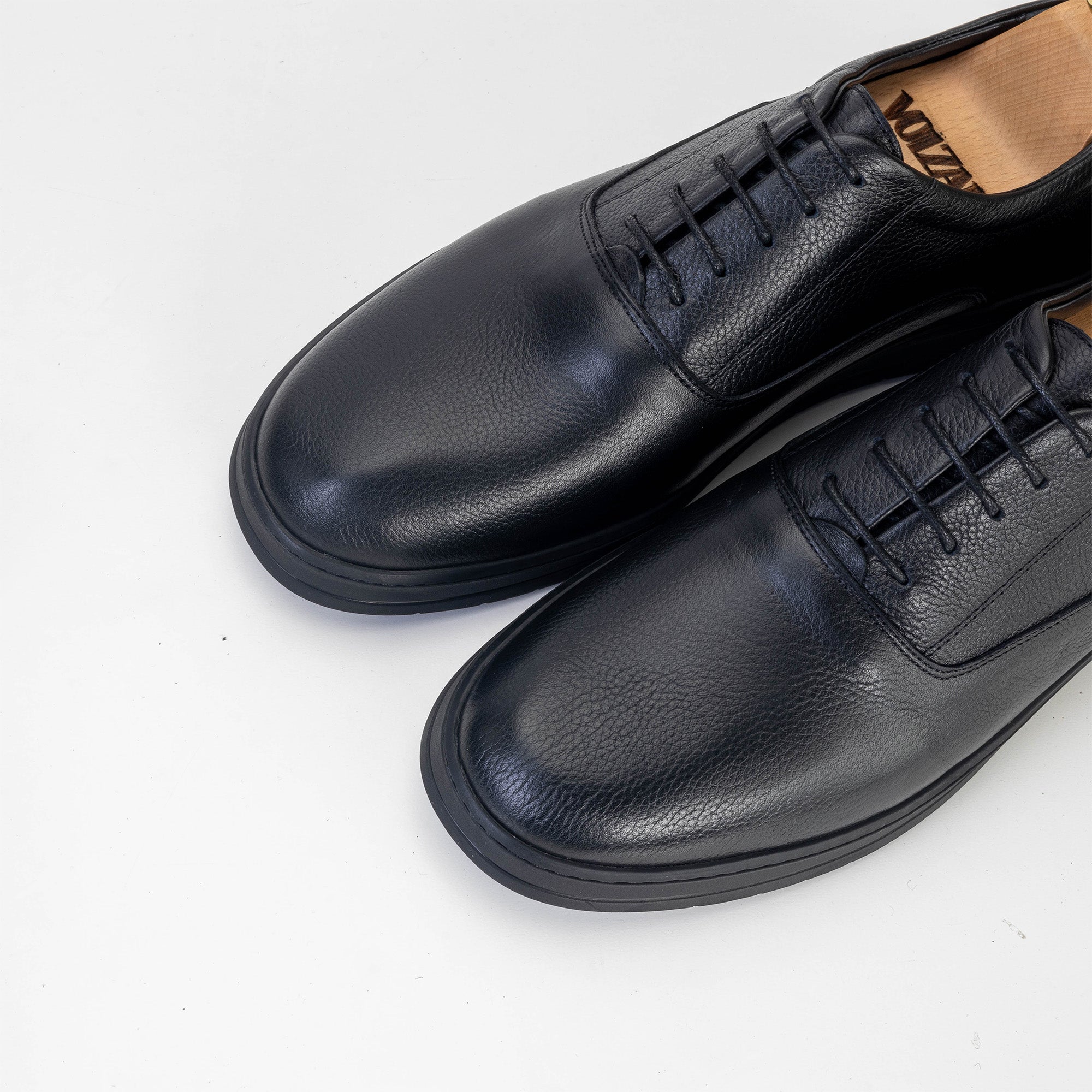 Volzak 6079 basket en cuir Noir