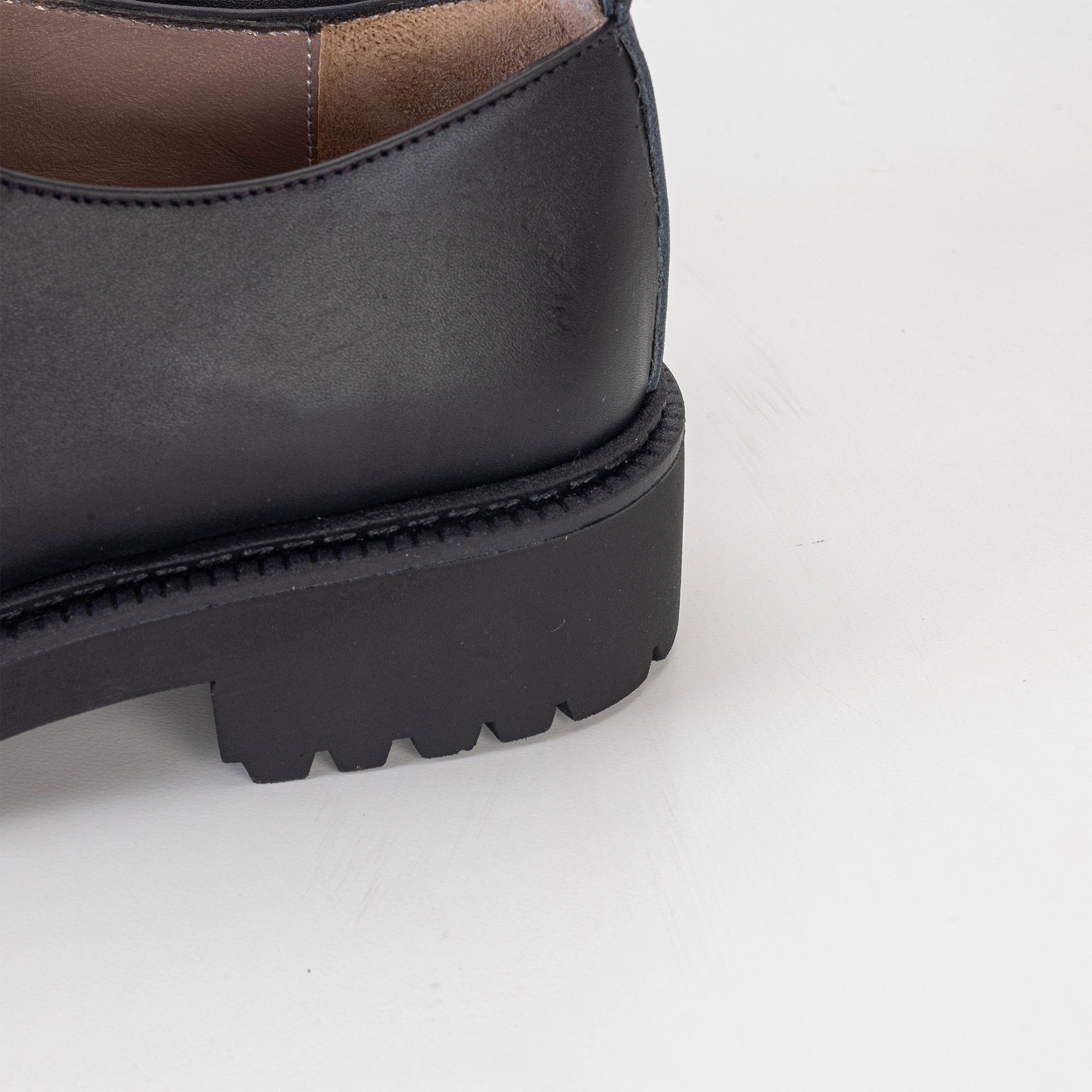 Volzak 121 Chaussure en cuir Noir