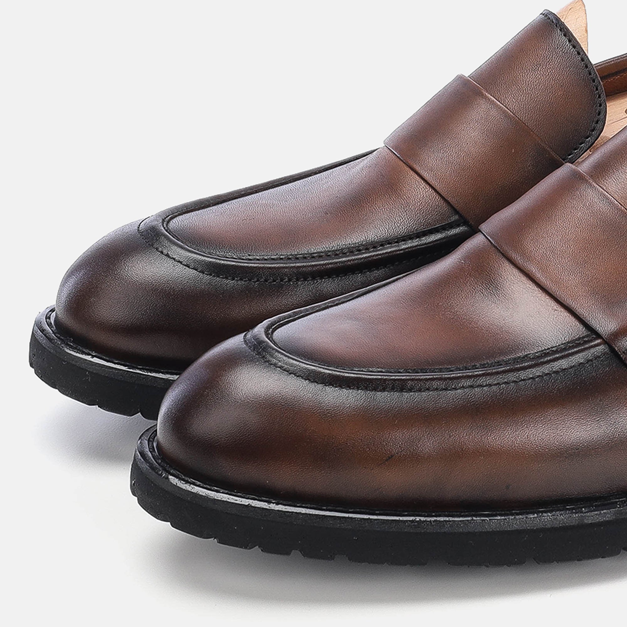 Volzak 5162 chaussure cuir marron vintage