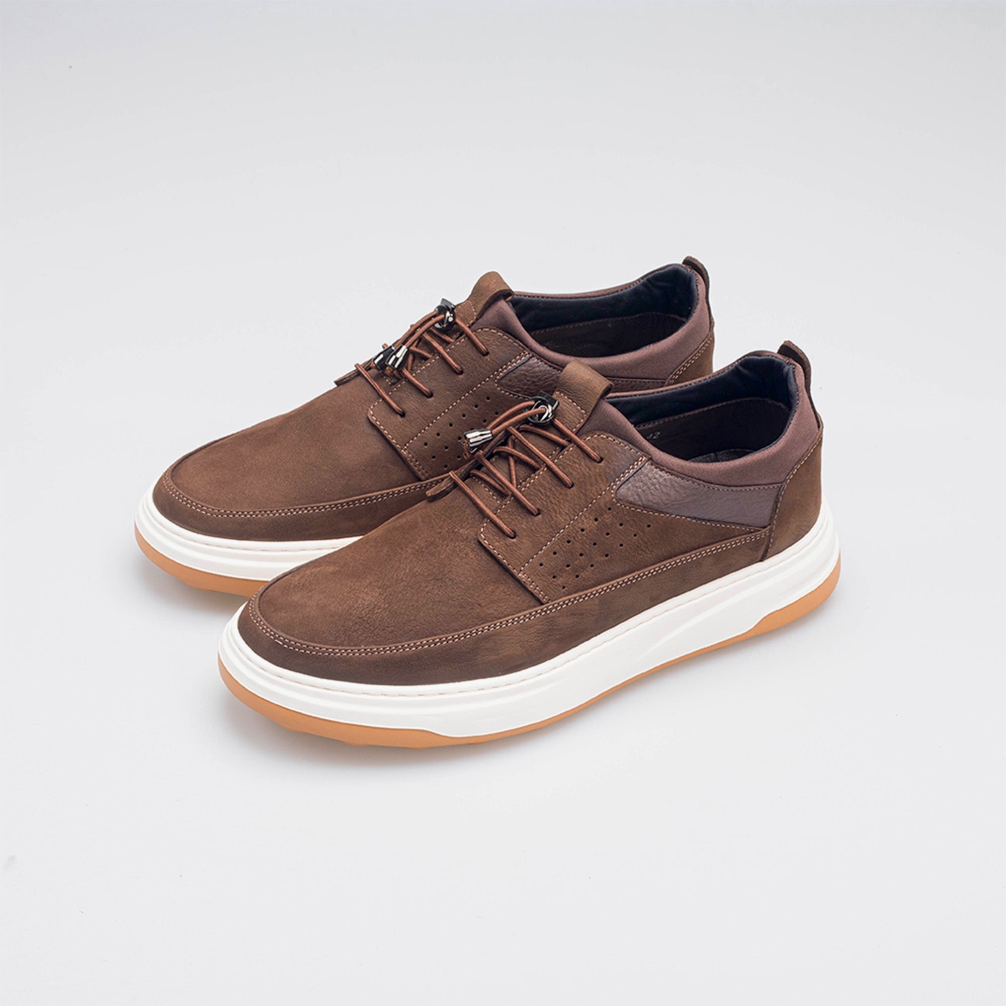 Volzak 317 basket en nubuck Marron